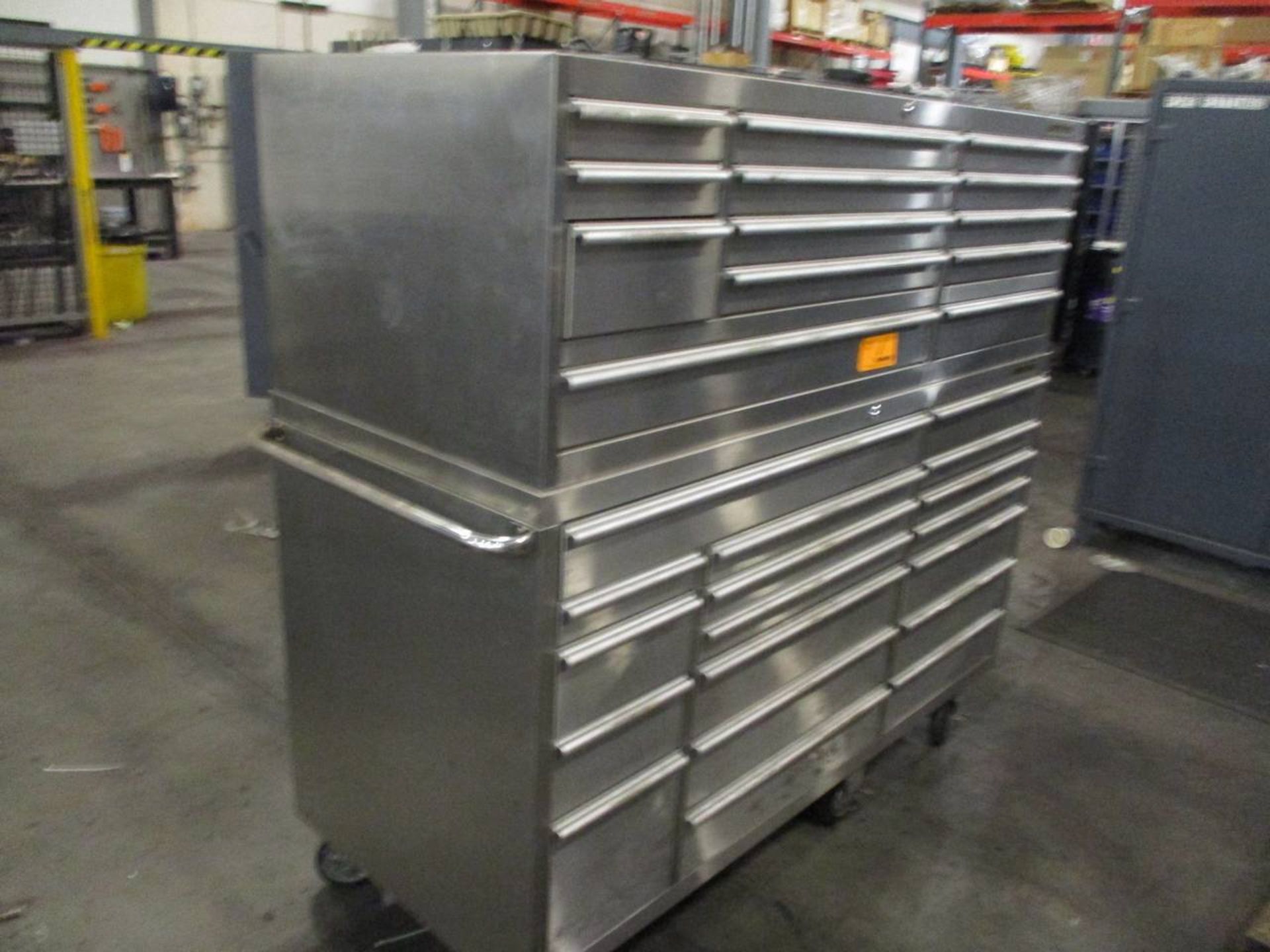 Viper Pro Series 72" Rolling Steel Cabinet - Image 2 of 8