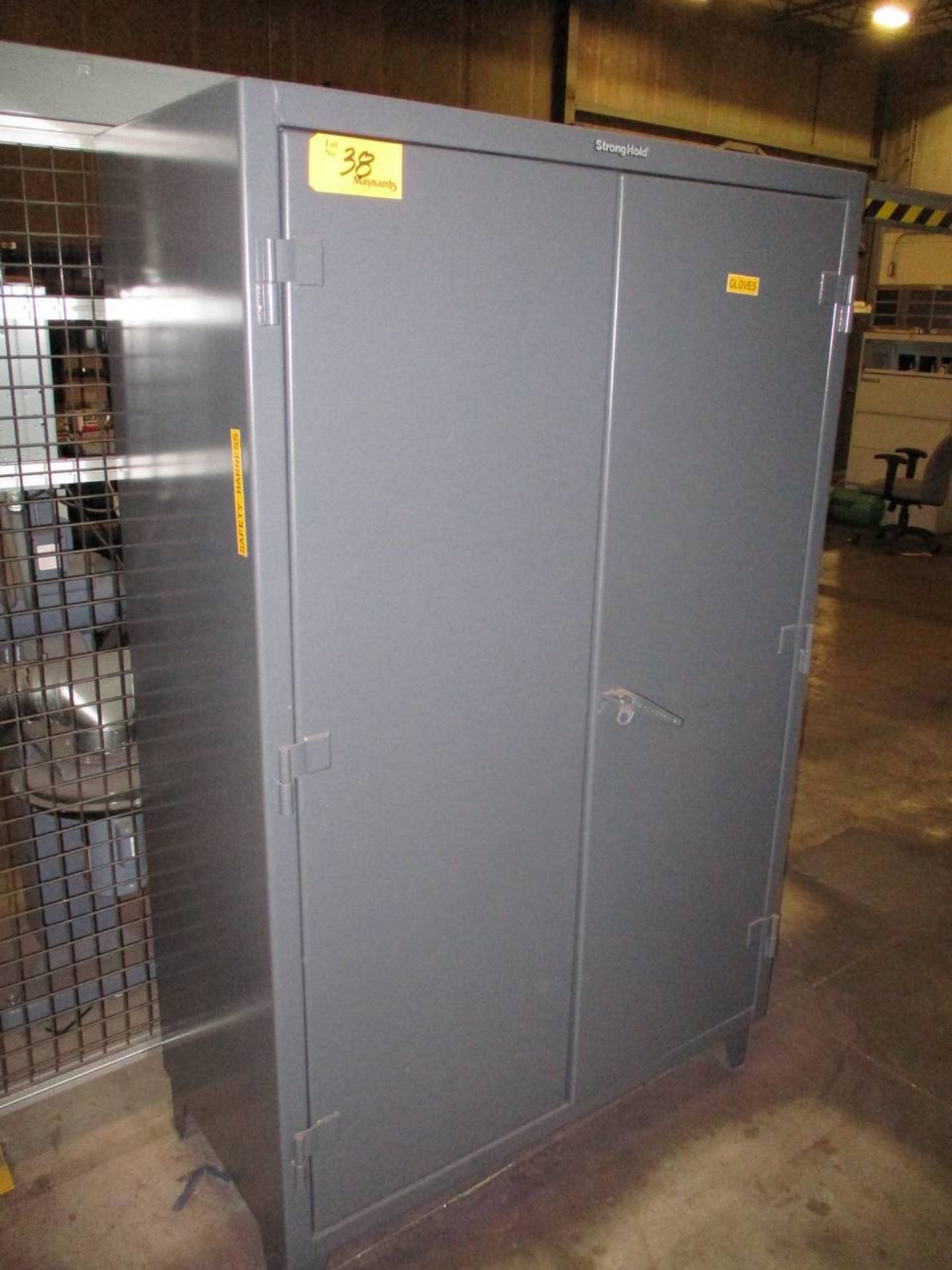 Strong Hold 46-DC-2446 Heavy Duty Storage Cabinet