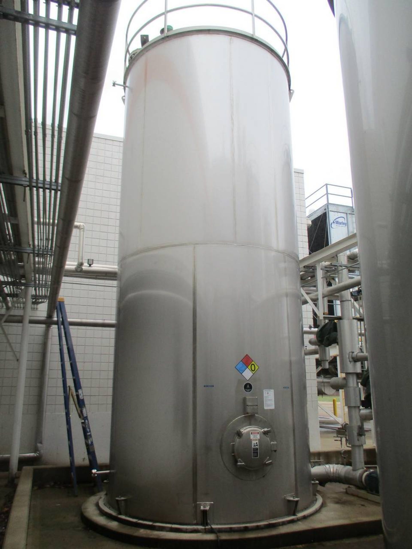 2011 Apache 15,000 Gallon Stainless Storage Tank