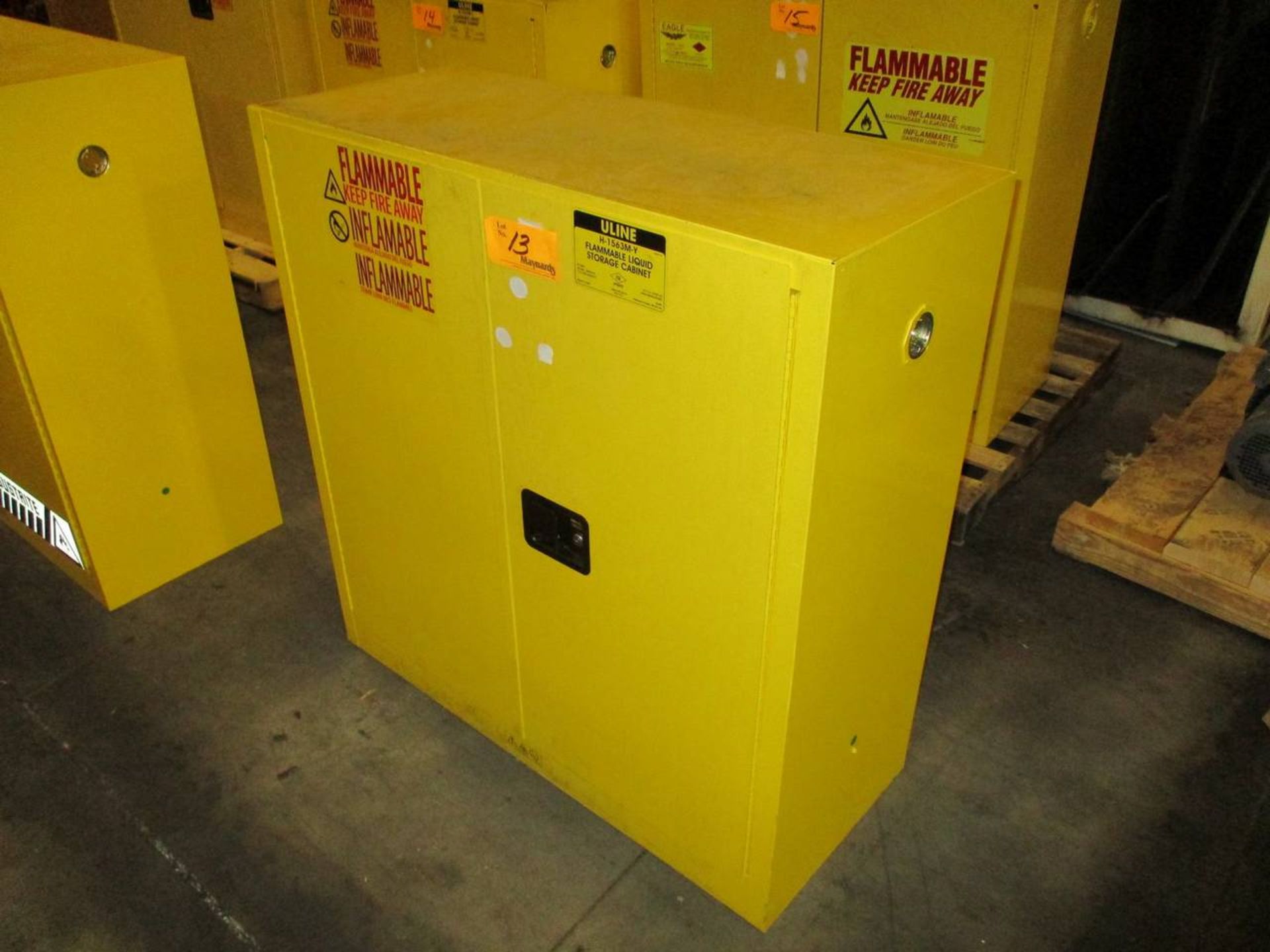 U-Line H-1563M / 873000 30 Gallon Flammable Liquid Storage Cabinet - Image 6 of 6
