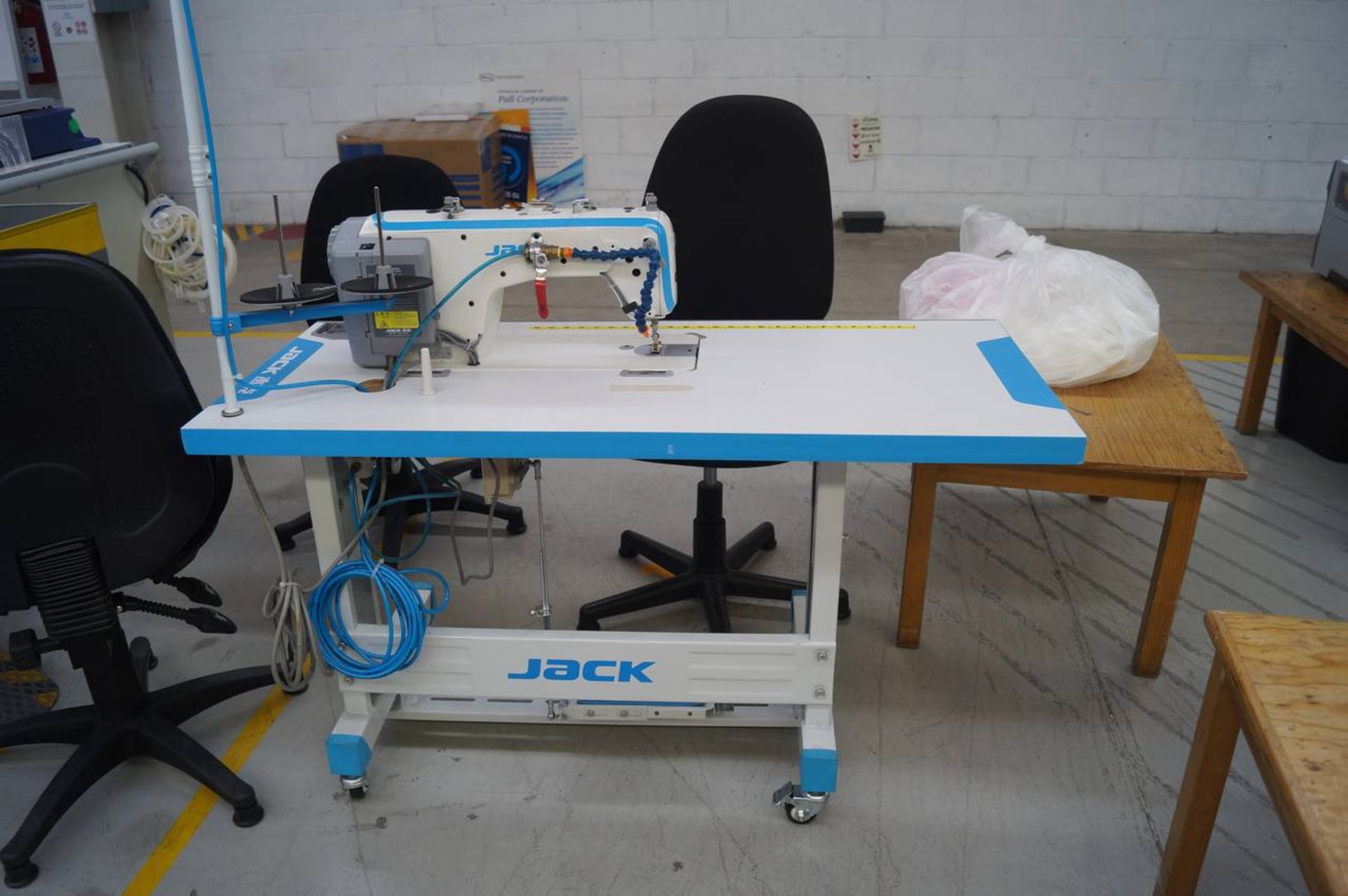 Jack A5 Sewing Machine