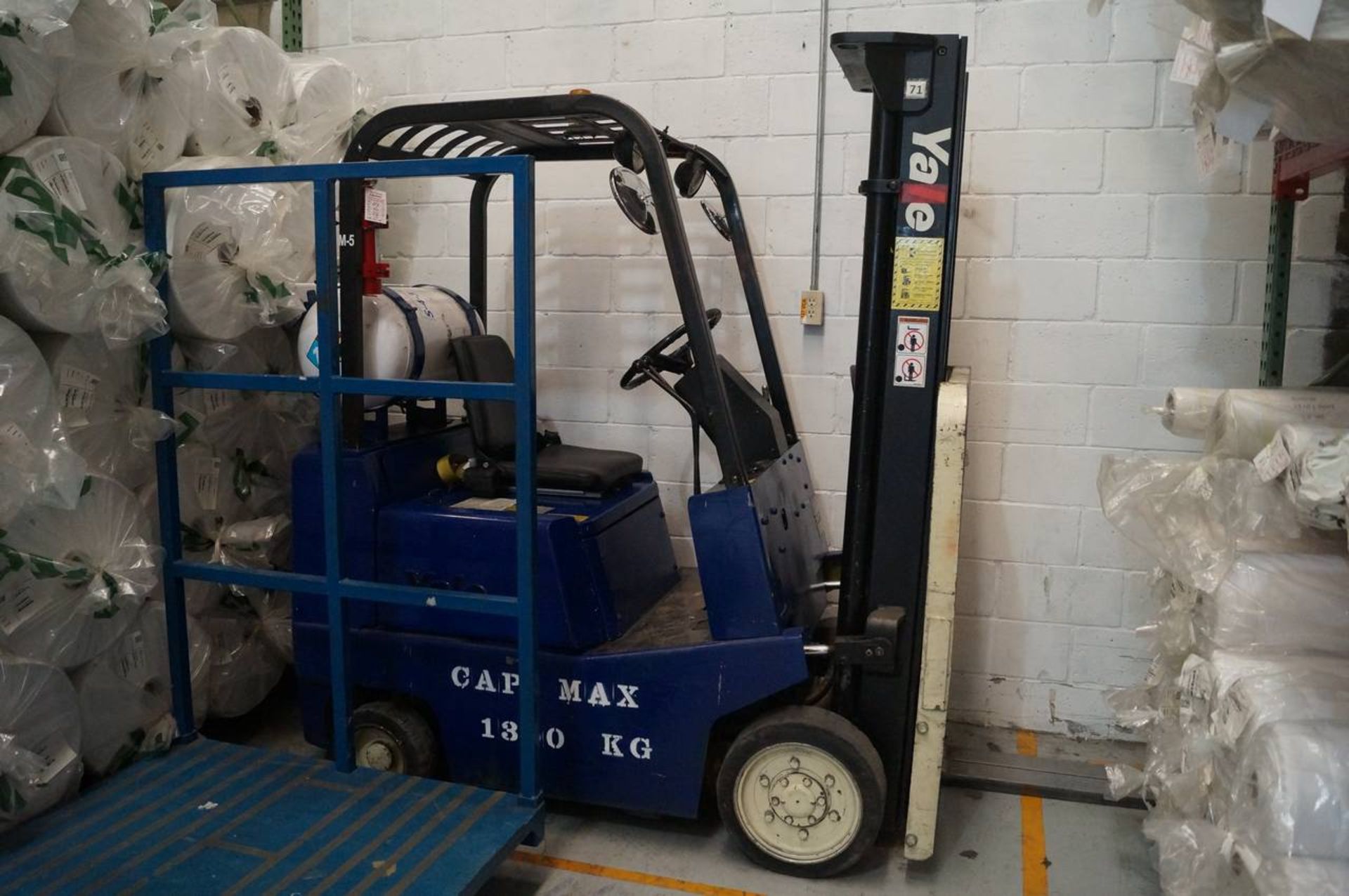 Yale GLC030CPNUAF083 LP Forklift