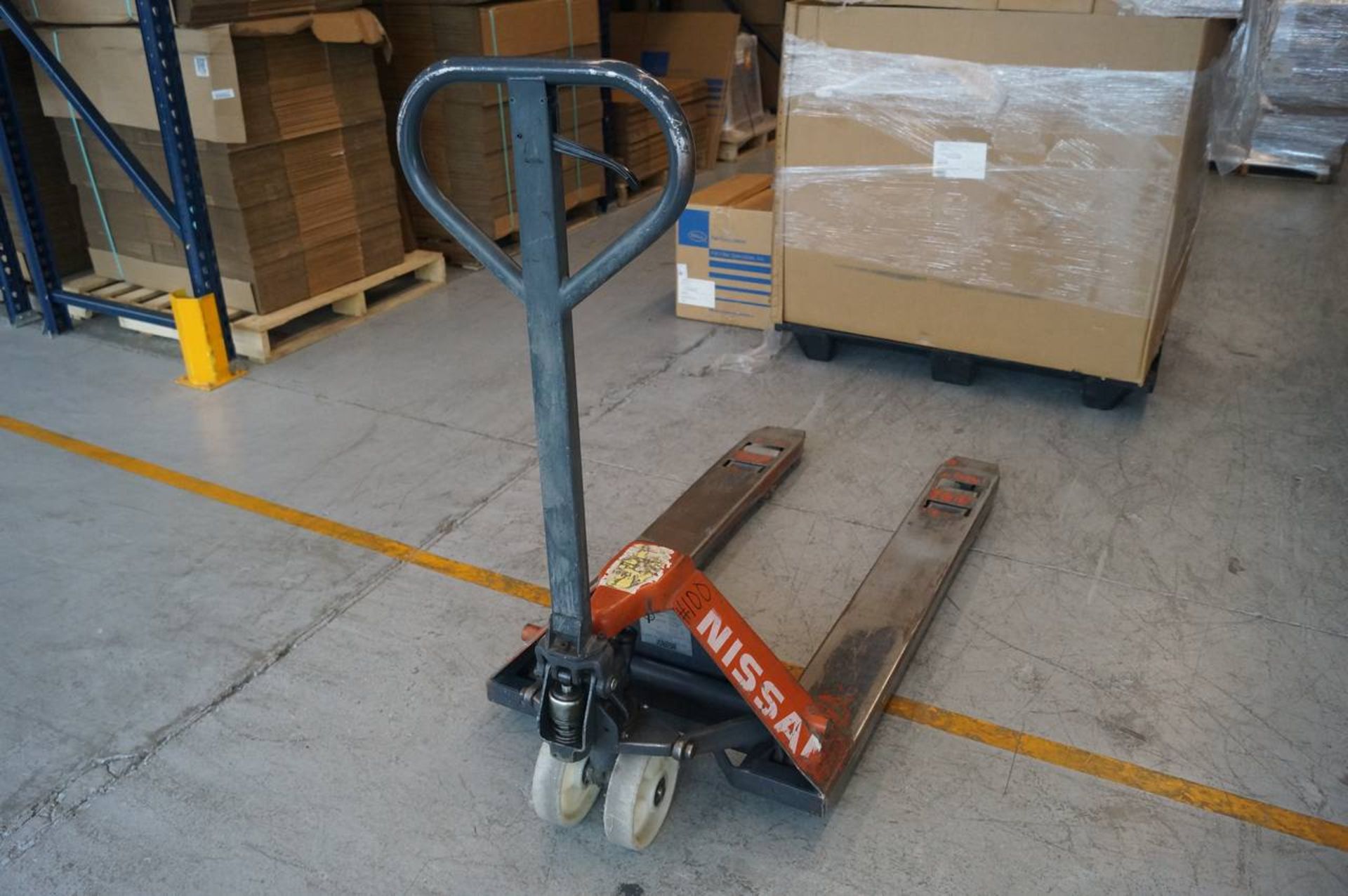 Nissan Pallet Jack