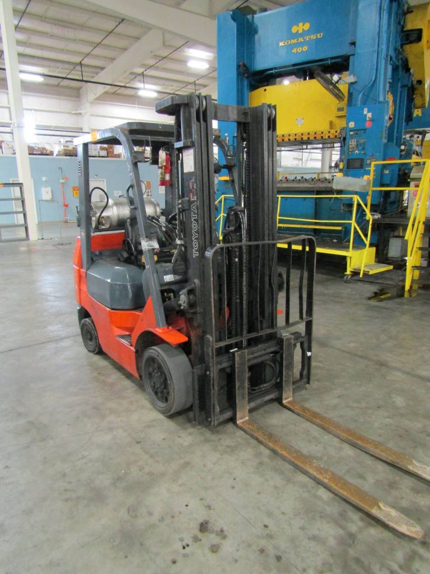 Toyota 7FHCU25 4,500 Lb. Capacity Forklift Truck - Image 5 of 21