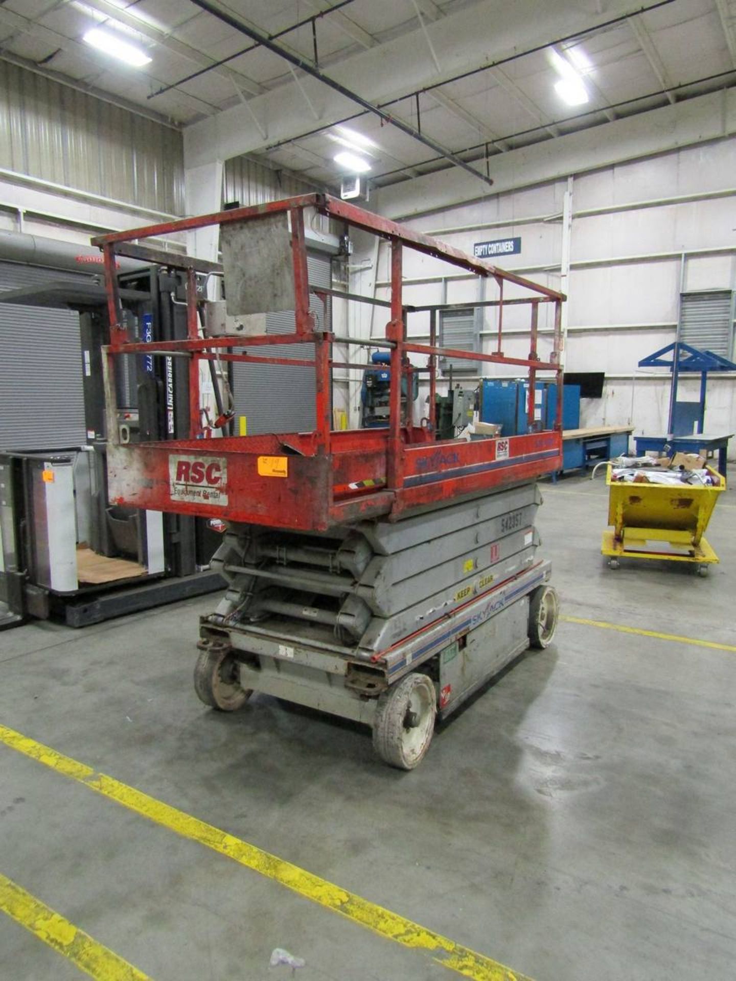 Skyjack SJIII4632 24V Electric Scissor Lift - Image 2 of 10