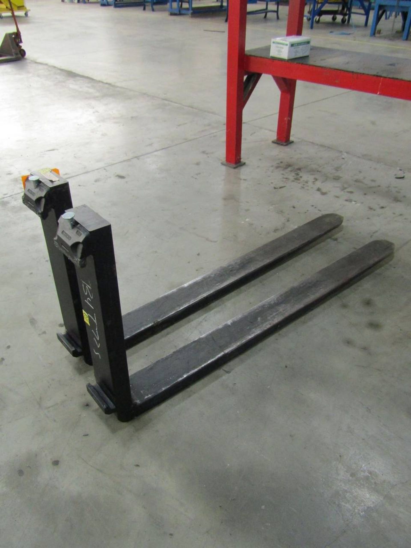 Cascade LX002 Set of Forklift Forks