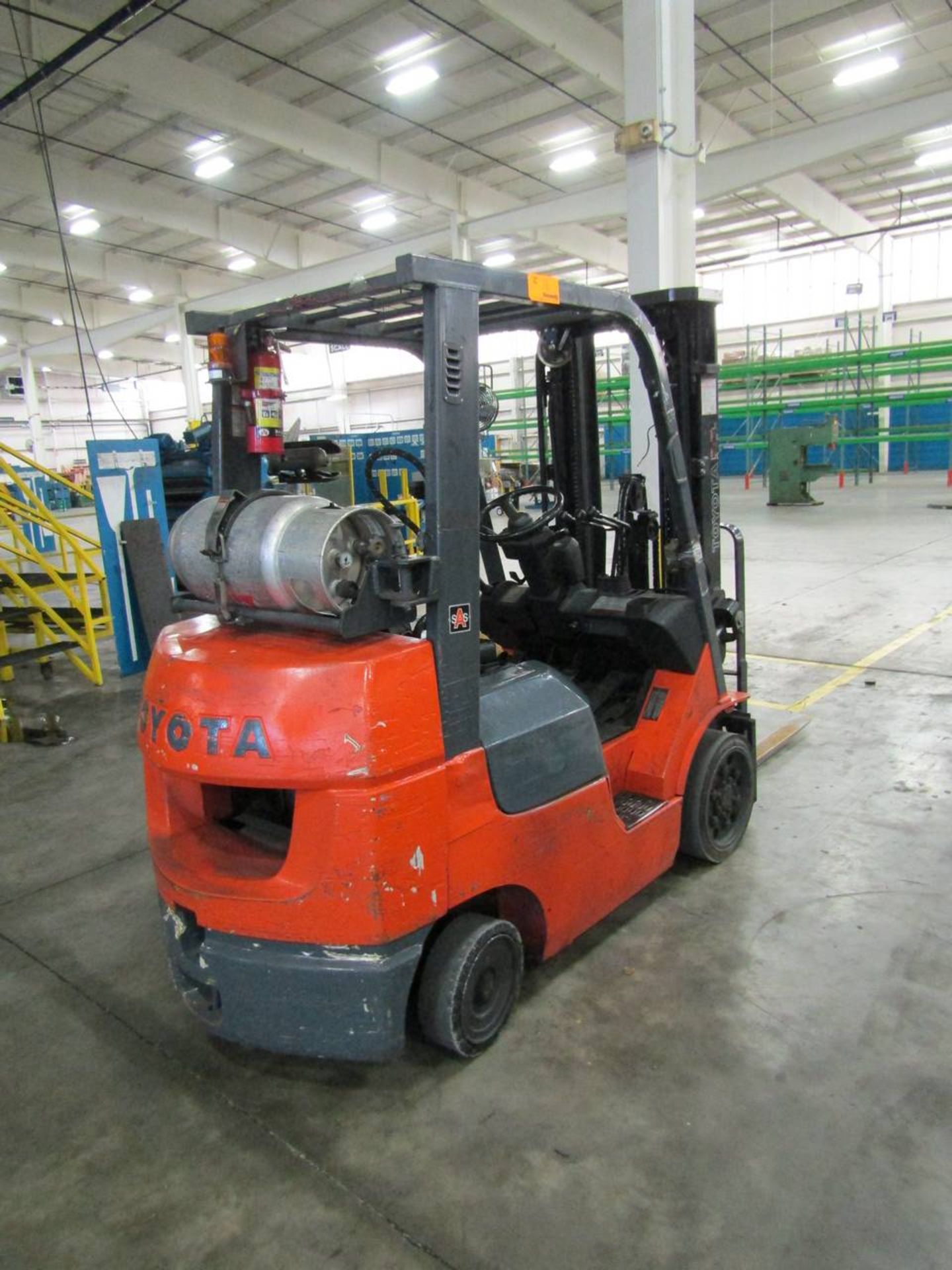 Toyota 7FHCU25 4,500 Lb. Capacity Forklift Truck - Image 4 of 21