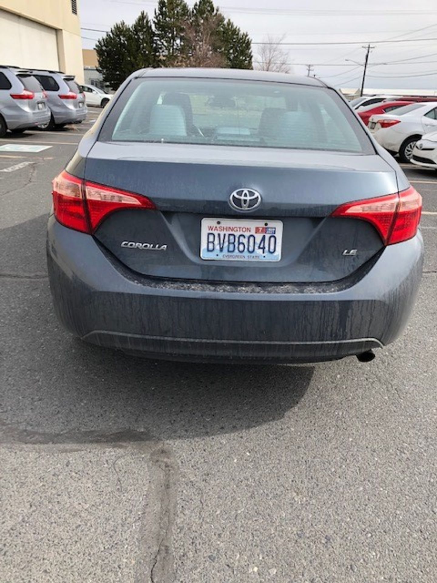 2017 Toyota Corolla LE 4-Door Sedan - Image 5 of 10