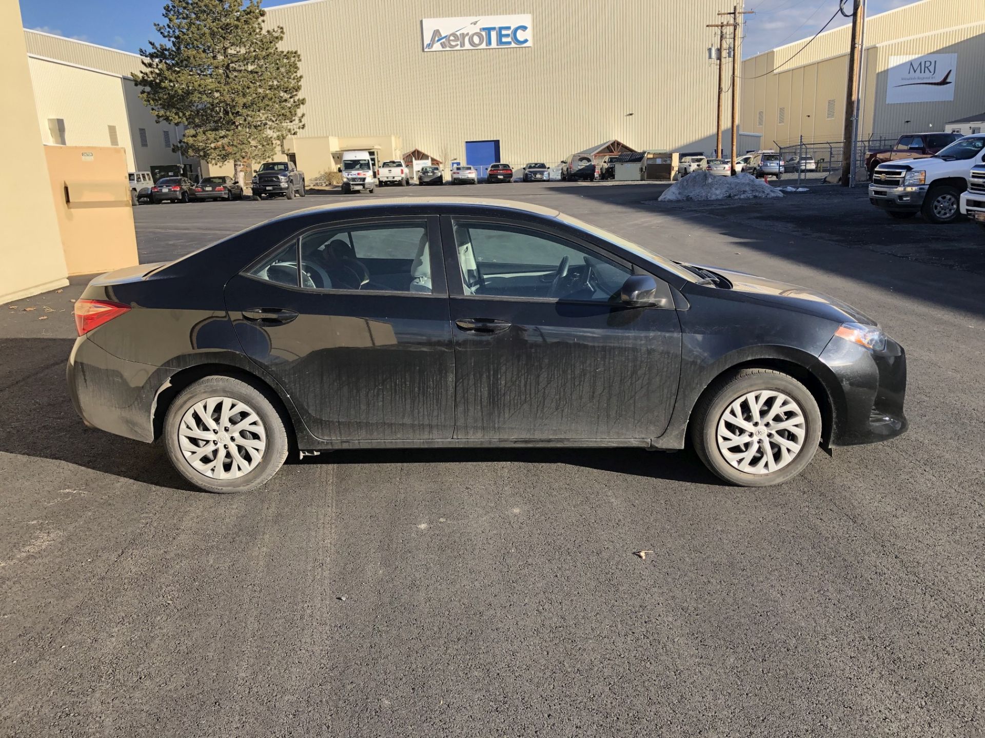 2017 Toyota Corolla LE 4-Door Sedan - Image 4 of 12