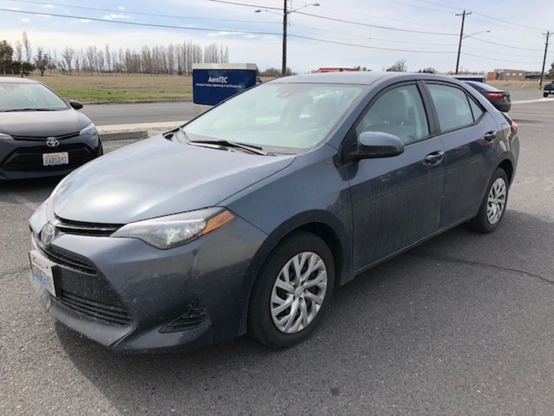 2017 Toyota Corolla LE 4-Door Sedan