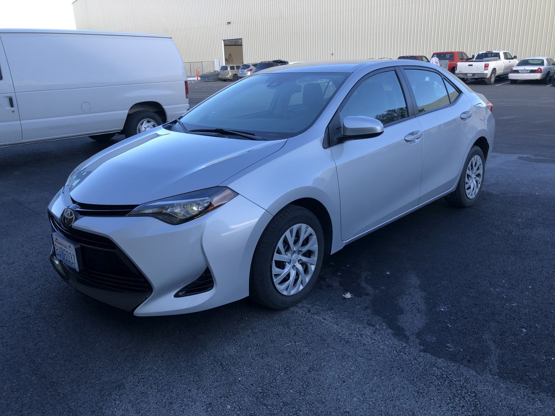 2017 Toyota Corolla LE 4-Door Sedan