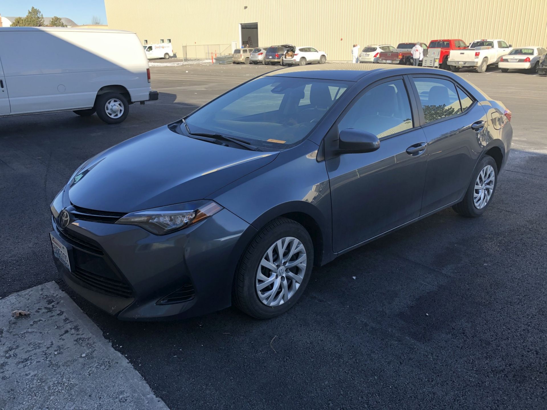 2017 Toyota Corolla LE 4-Door Sedan