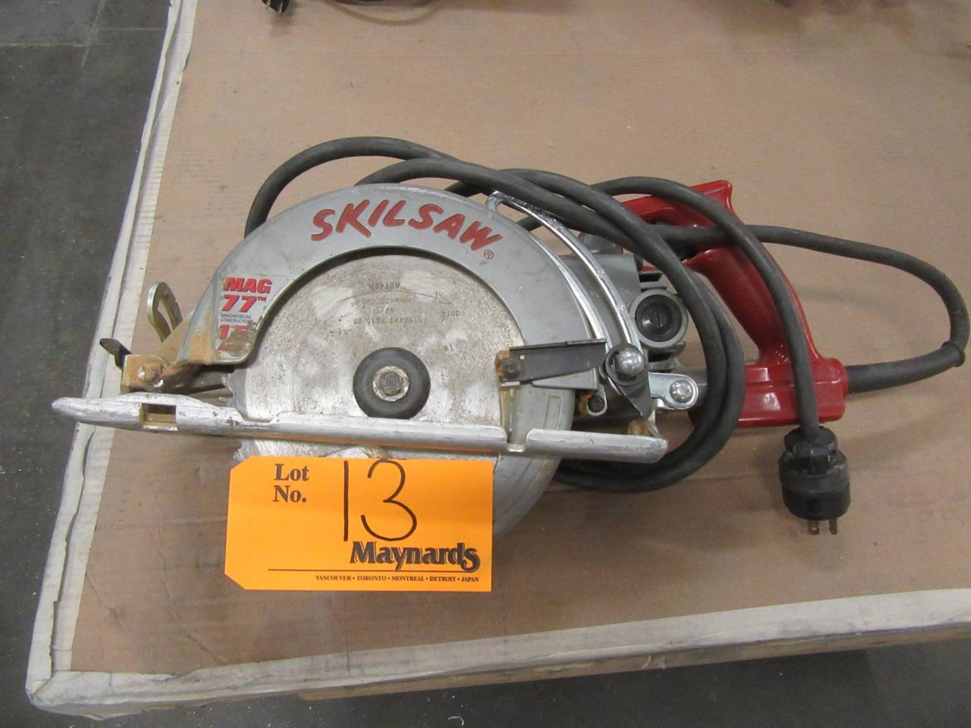 Skilsaw SHD77M Circular Saw