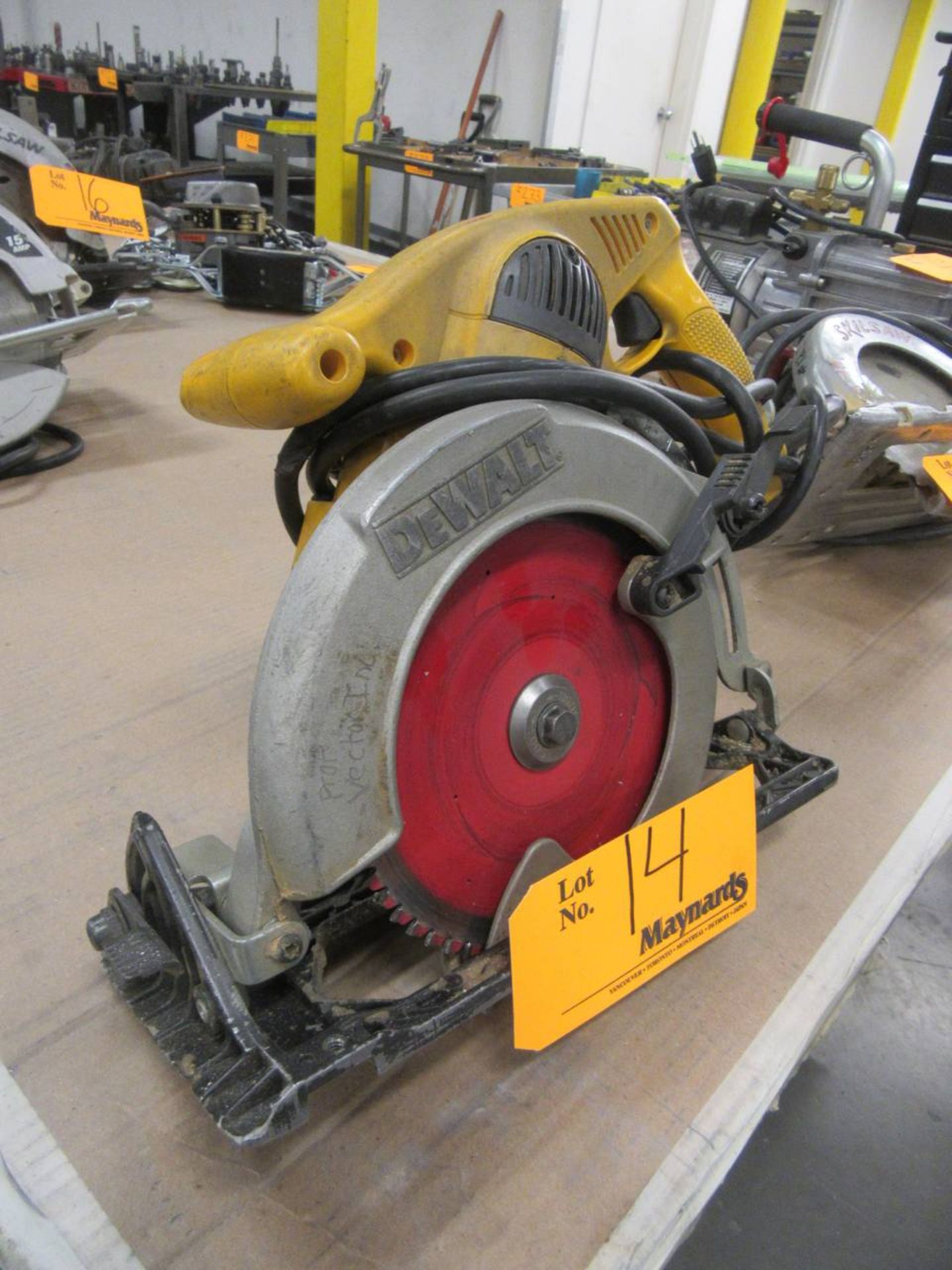 Dewalt DW378G Circular Saw - Image 2 of 2