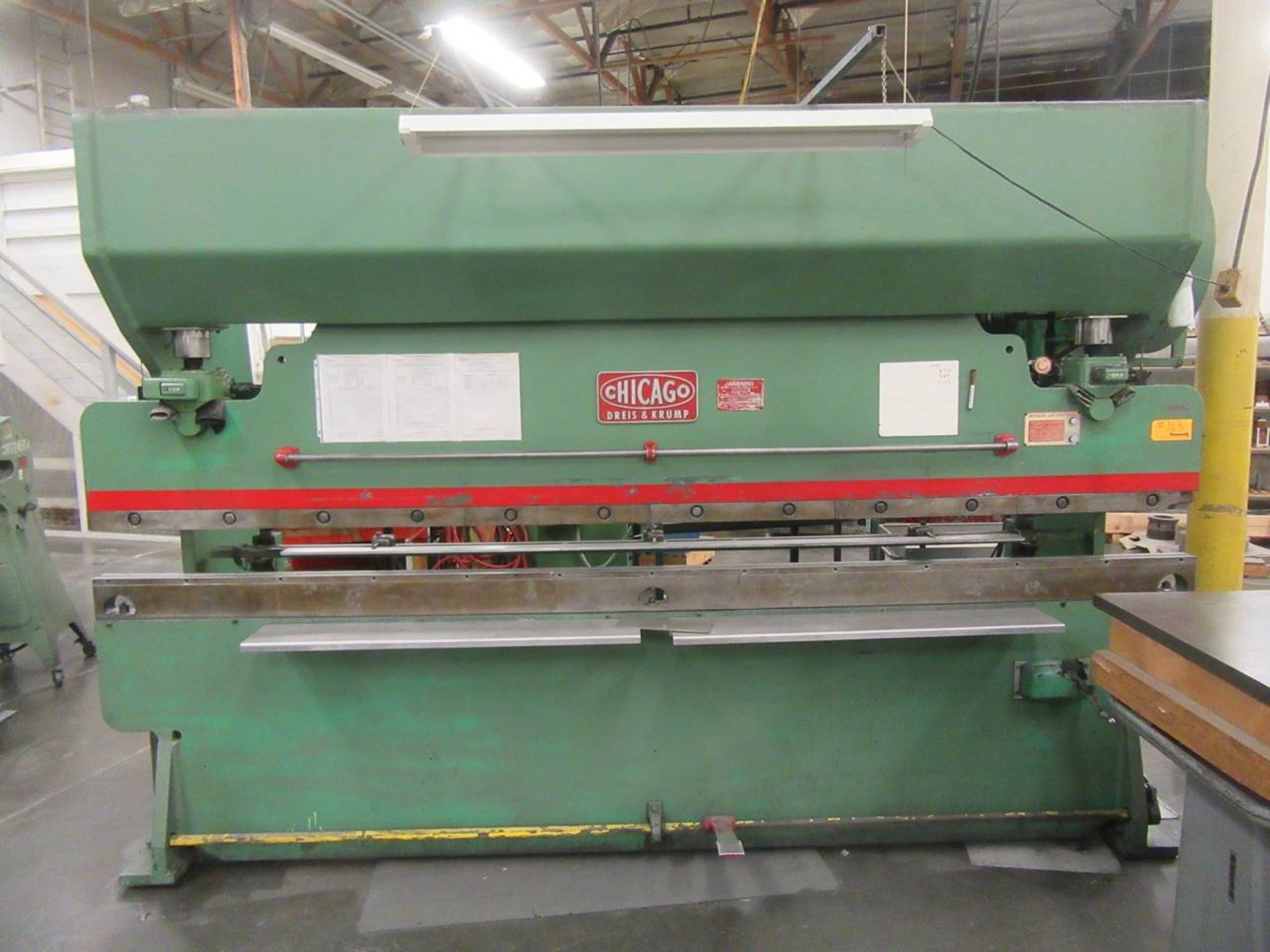 Chicago 1012-L 90 Ton Mechanical Press Brake - Image 2 of 5