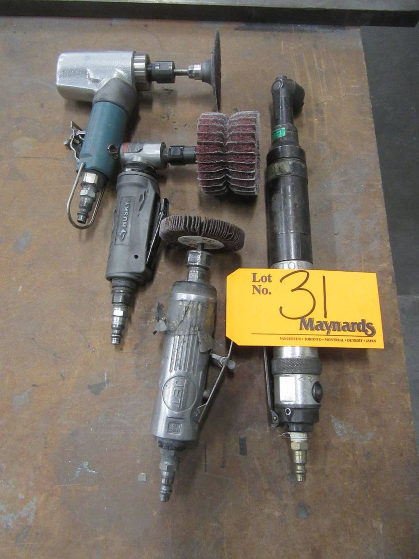 (4) Pneumatic Tools