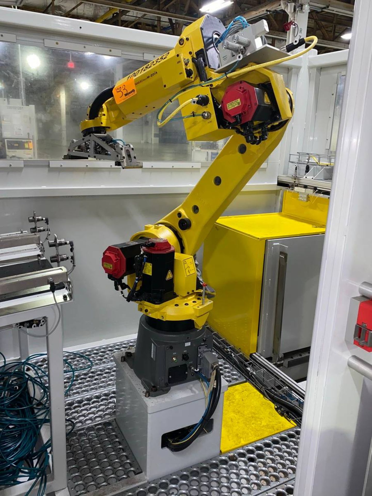 2013 Fanuc M-20ia 6- Axis Robot