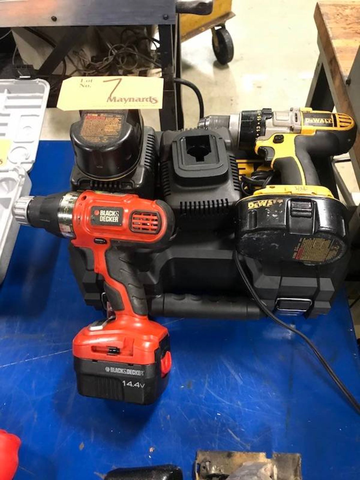 Lot of (2) Cordless Drills