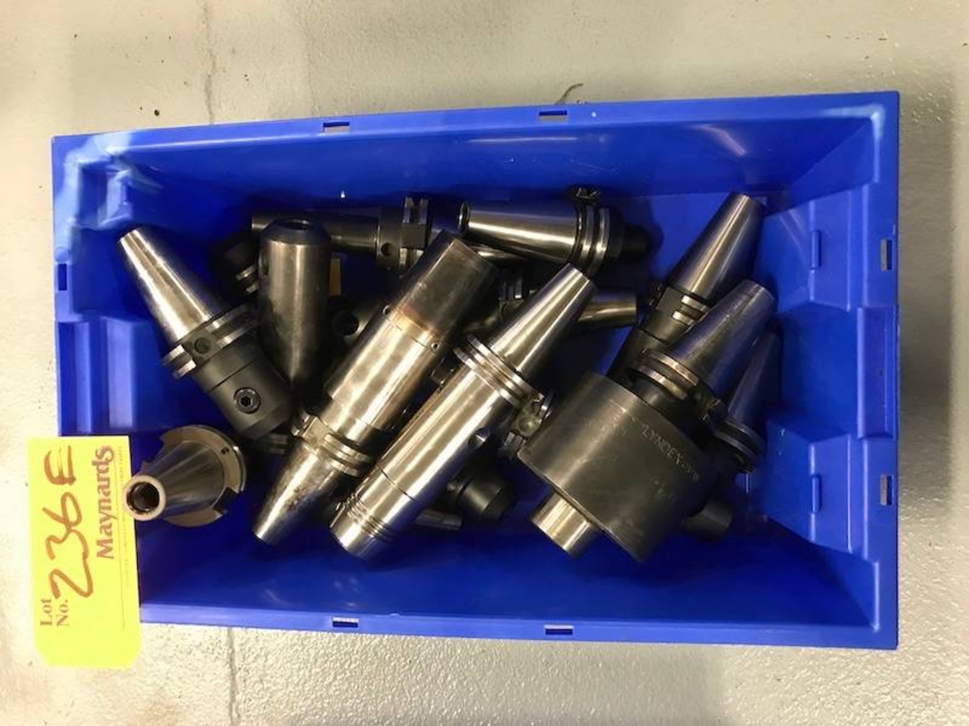 Lot of (15) CAT40 Tool Holders