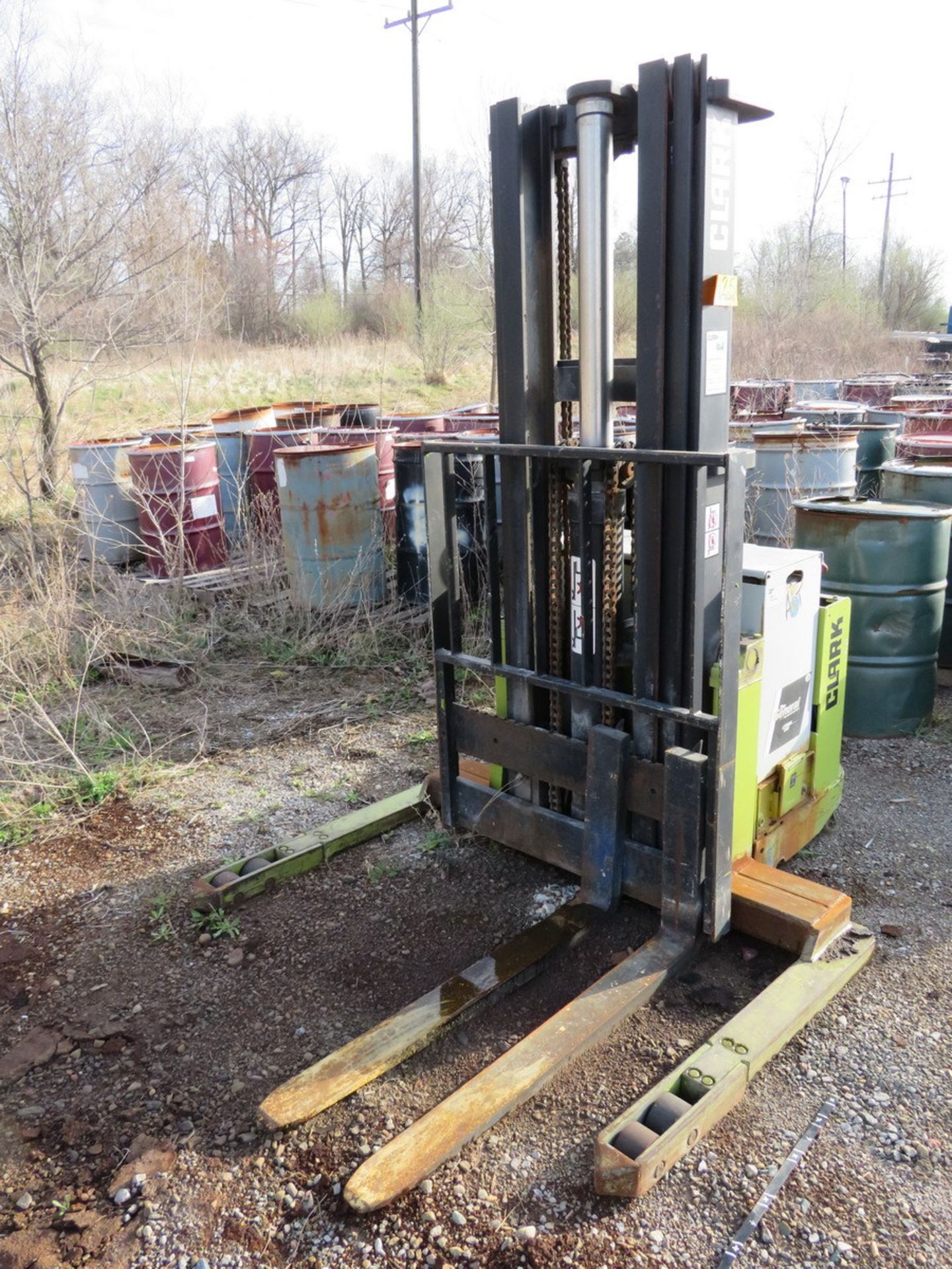 Clark S40 24V Walk Behind Electric Forklift - Image 3 of 14