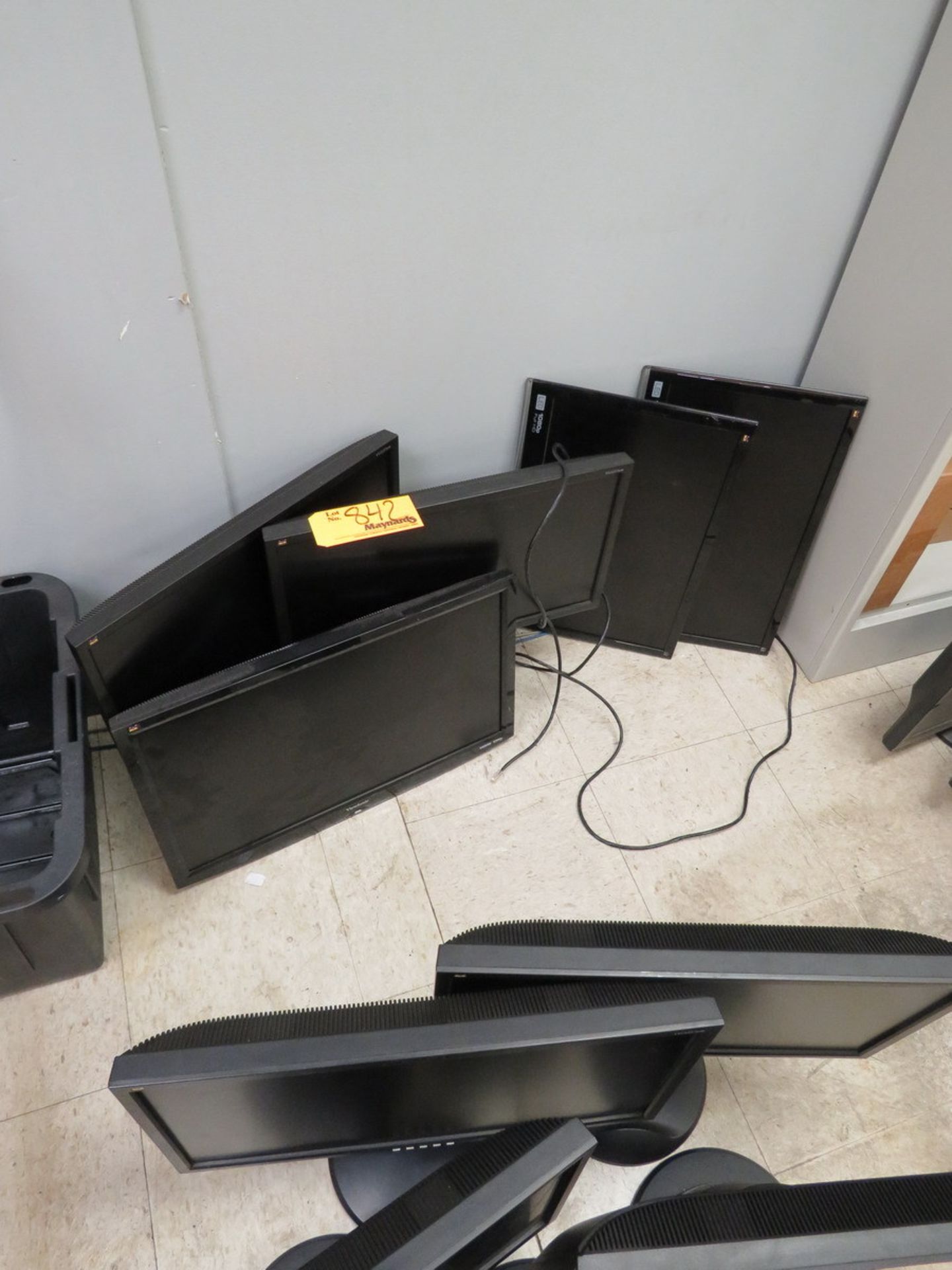 Assorted Computer Monitors