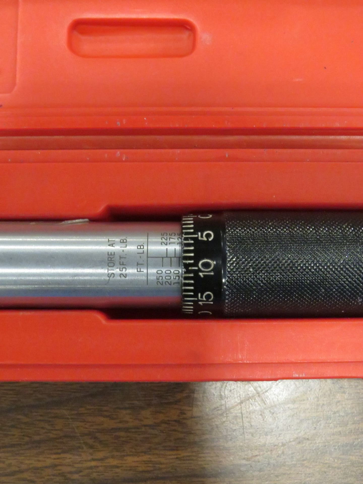 Tekton 24340 1/2" Torque Wrench - Image 3 of 3