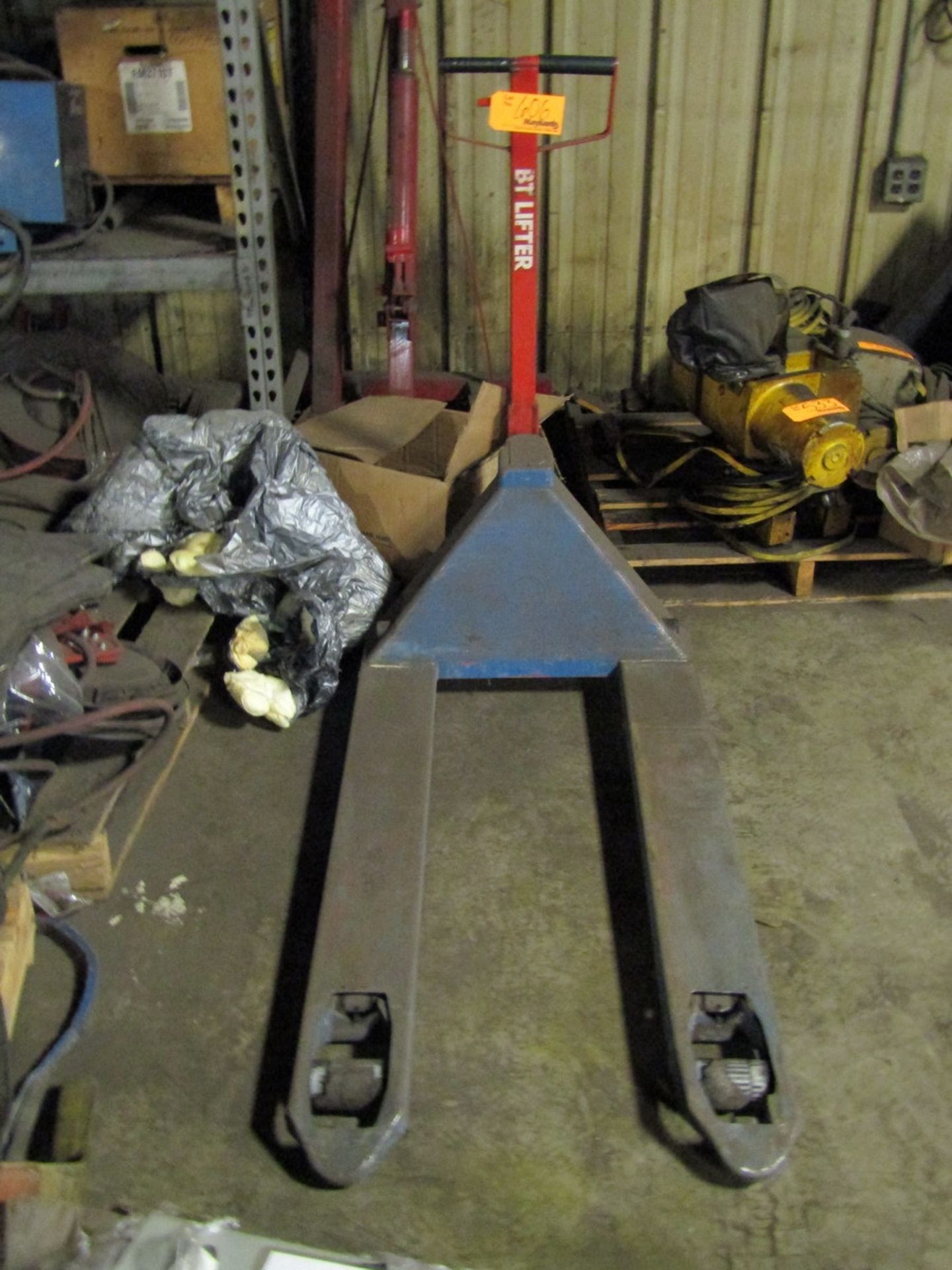 BT Lifter Pallet Jack - Image 2 of 3