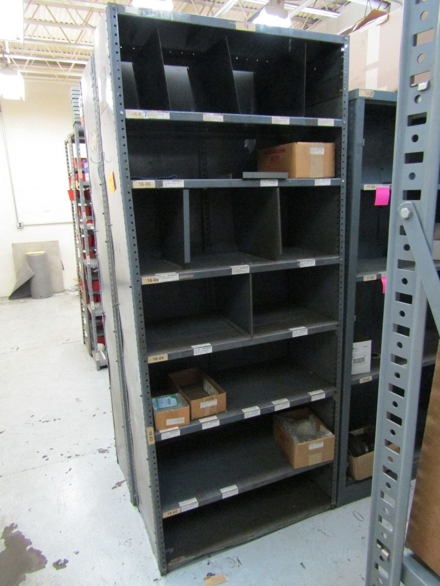 Sections of Metal Racking - Image 3 of 4