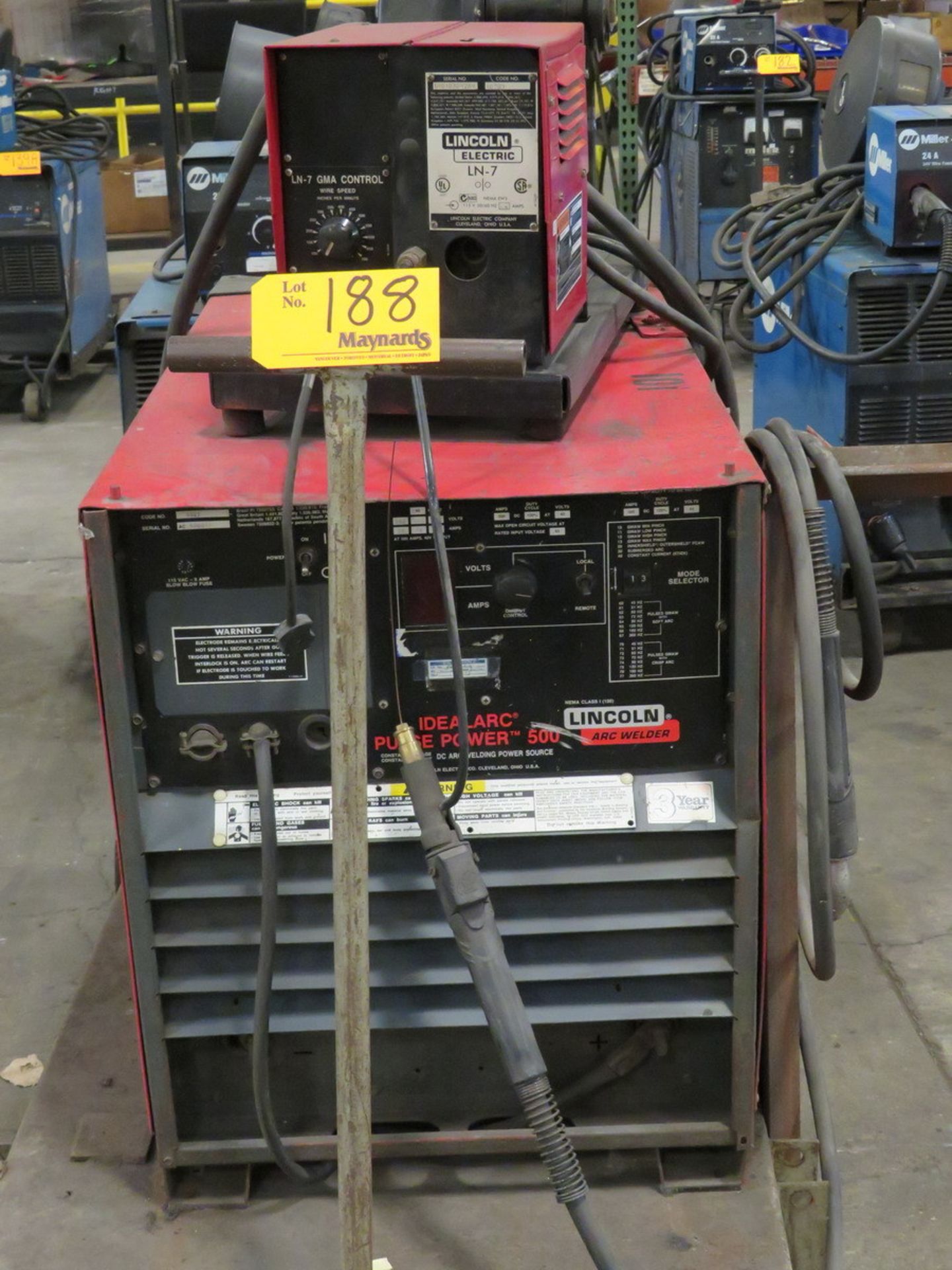 Lincoln Ideal Arc Pulse Power 500 DC Arc Welding Power Source