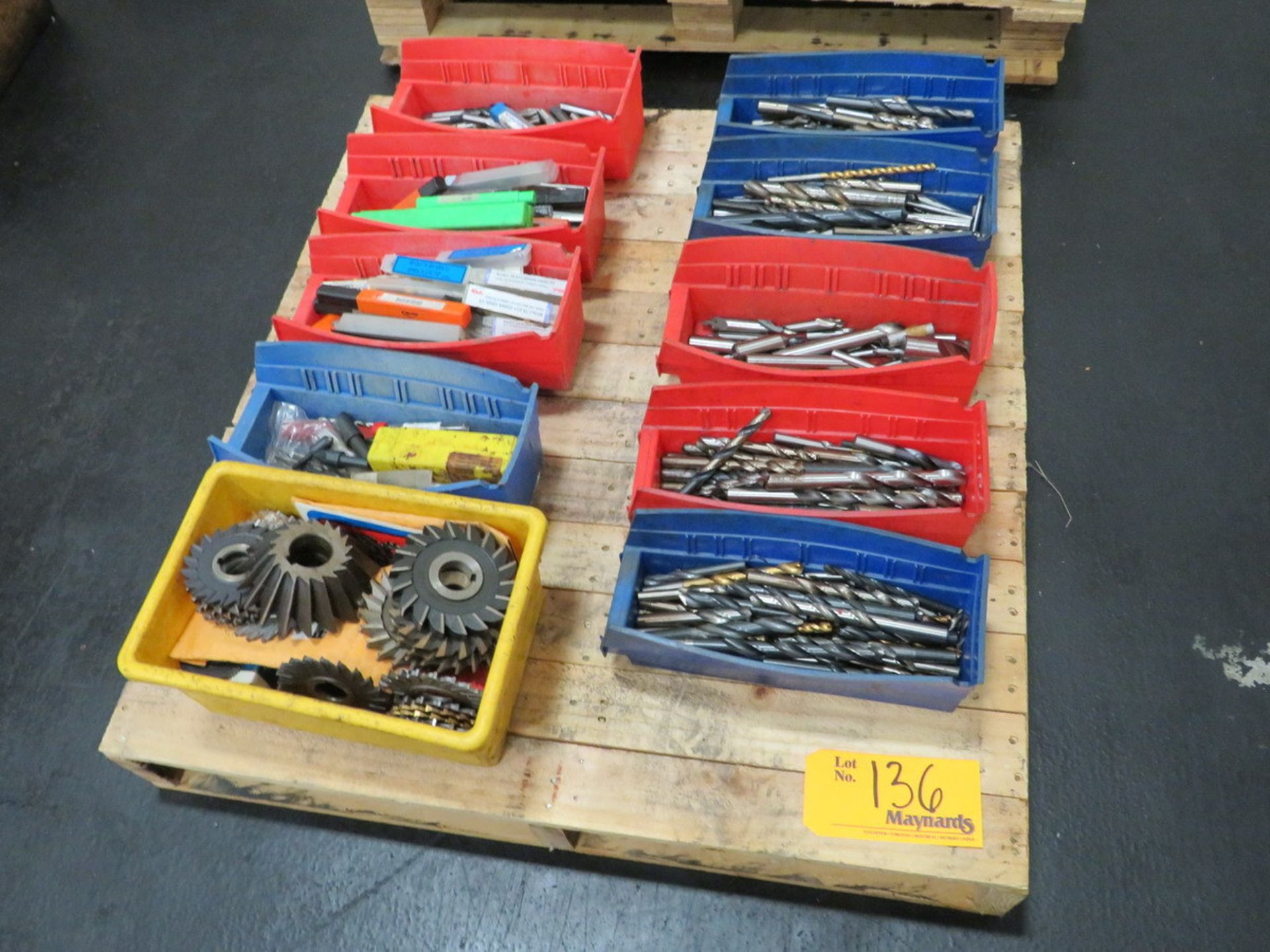 Pallet of Assorted Drill Bits