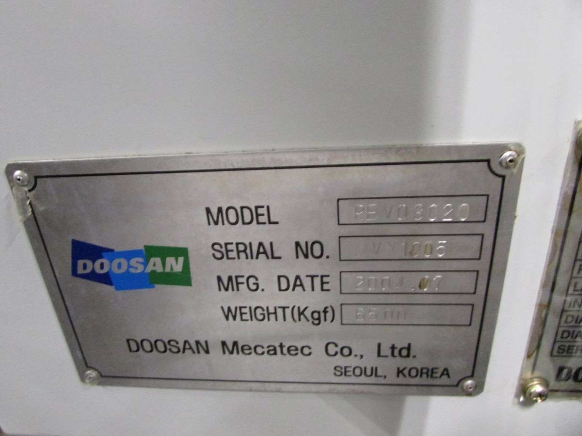 2004 Doosan Mecatec REVO 3020 Vertical 3-Axis CNC Milling Machine - Image 22 of 23