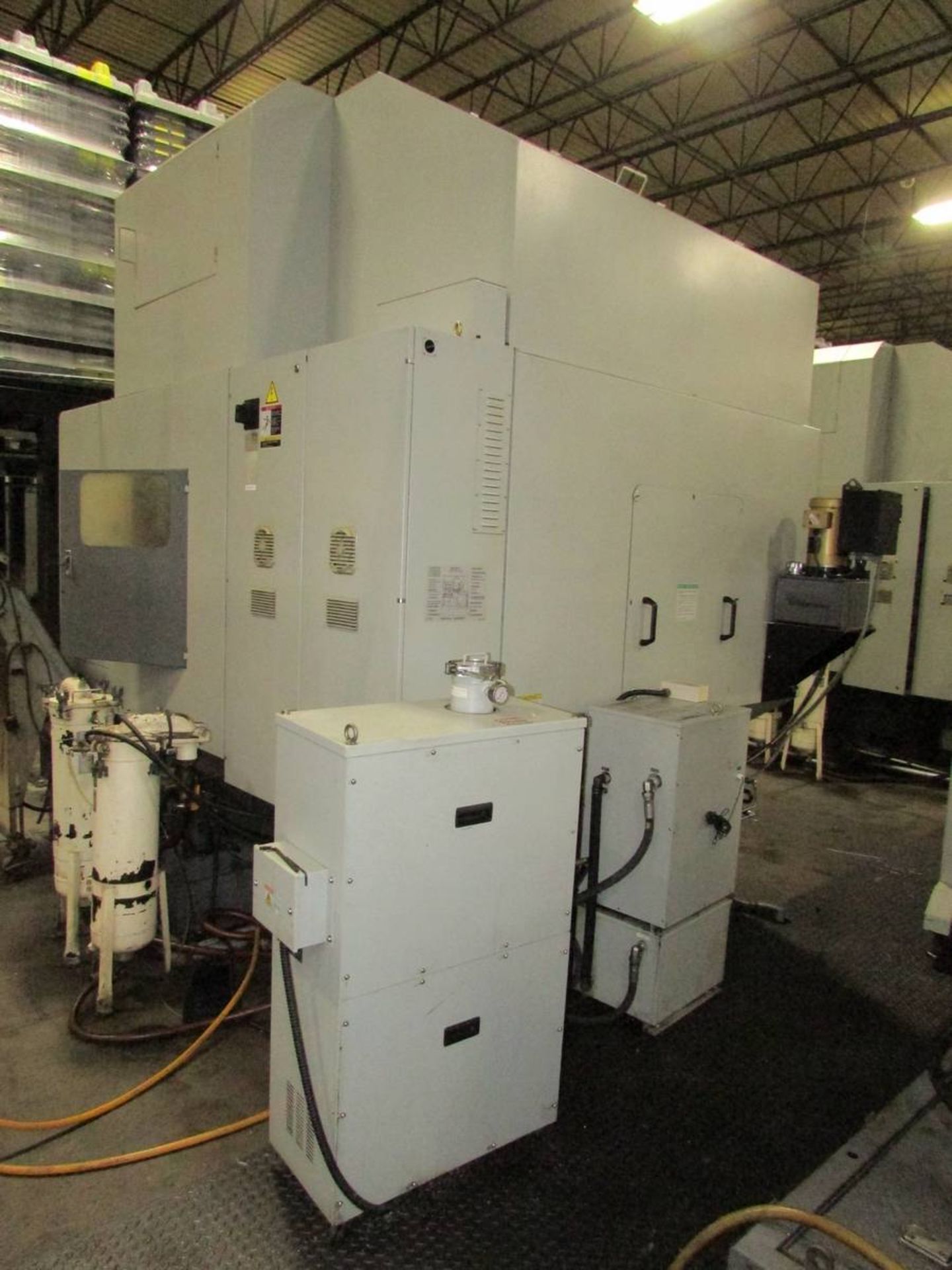 2009 Hyundia Kia Machine HIV50D Vertical 3-Axis CNC Machining Center - Image 22 of 28