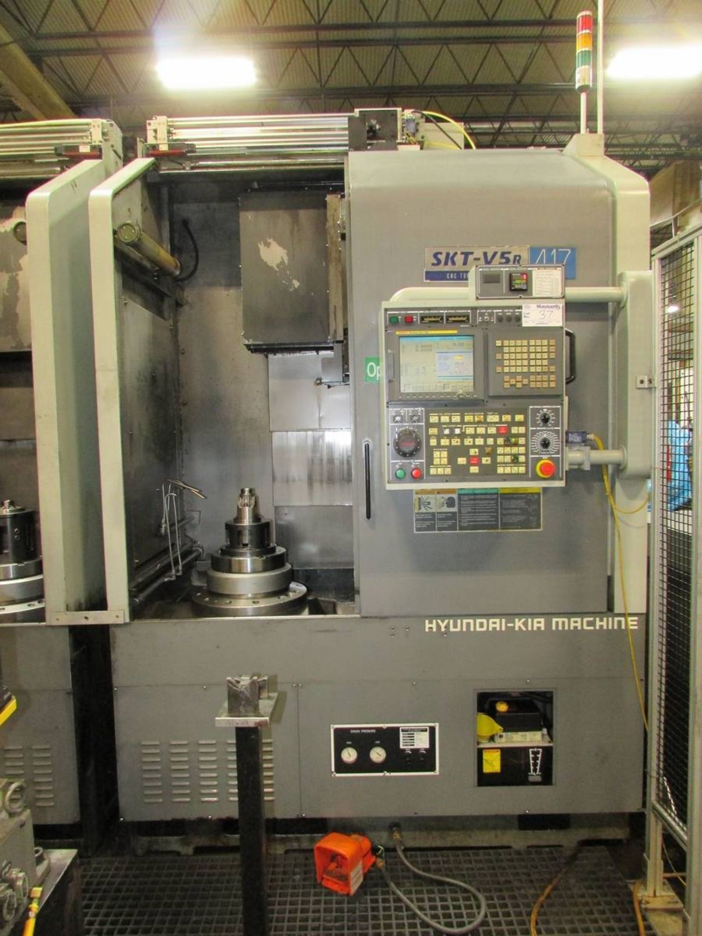 2010 Hyundai Kia Machine SKT-V5R/L F2II-TB Vertical CNC Turret Turning Cell - Image 12 of 50