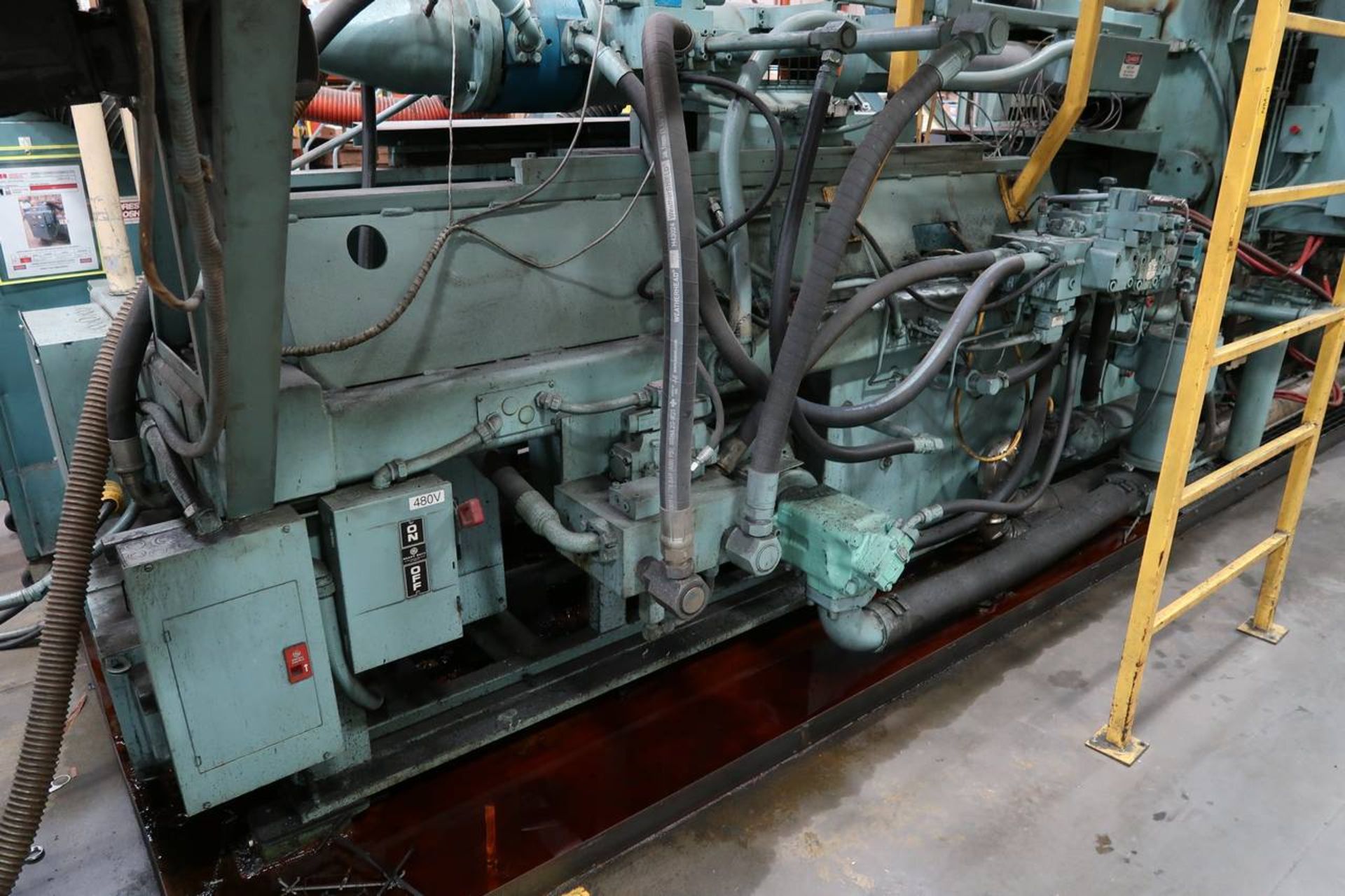 HPM 400-TP-20 400-Ton Thermo Plastic Injection Molding Press - Image 12 of 35