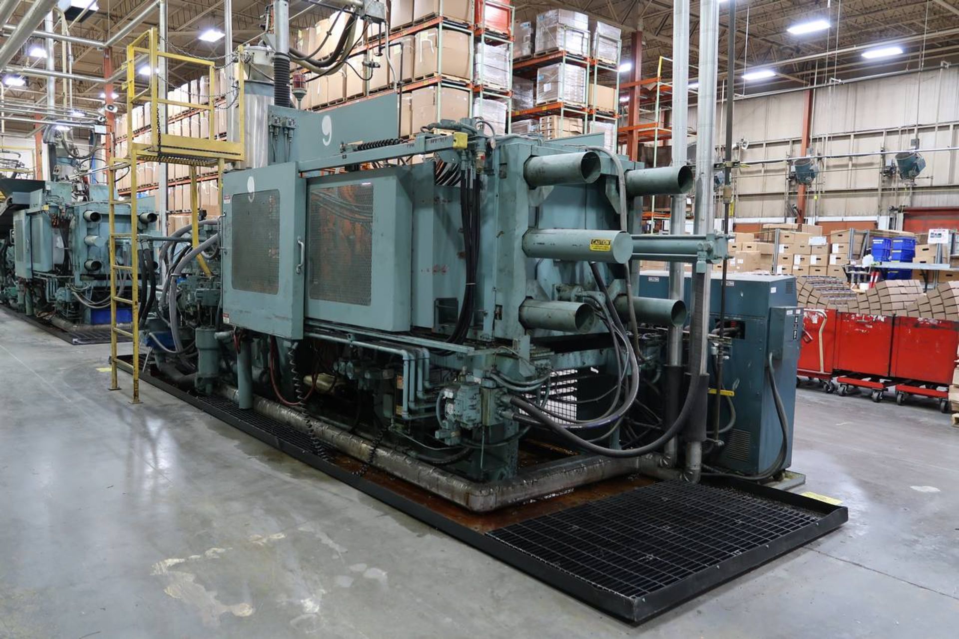 HPM 400-TP-20 400-Ton Thermo Plastic Injection Molding Press - Image 5 of 32