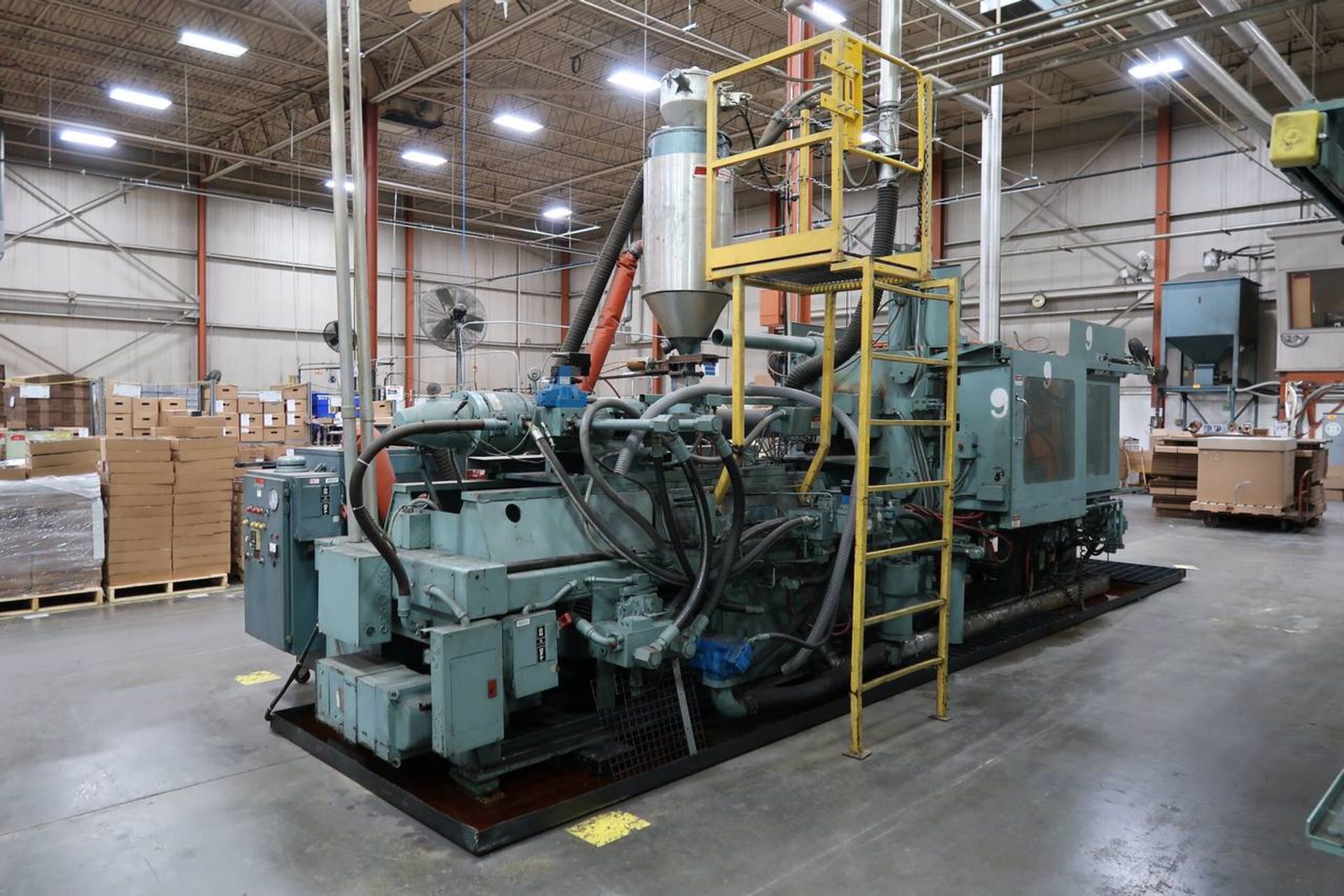 HPM 400-TP-20 400-Ton Thermo Plastic Injection Molding Press - Image 3 of 32