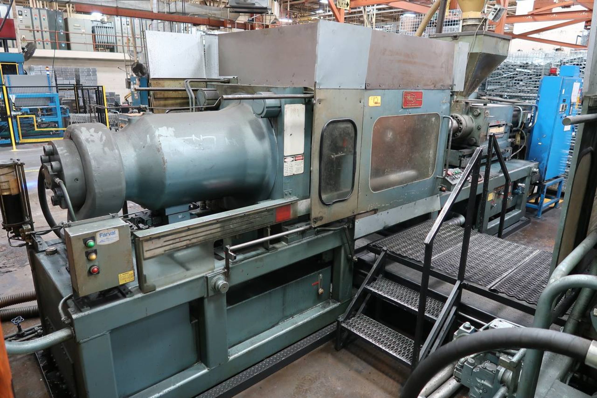 Hull 110300 300-Ton Thermoset Injection Molding Press