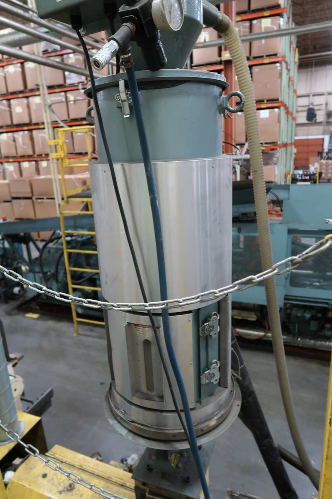 Cincinnati-Milacron 250T 250-Ton Thermo Plastic Injection Molding Press - Image 21 of 46