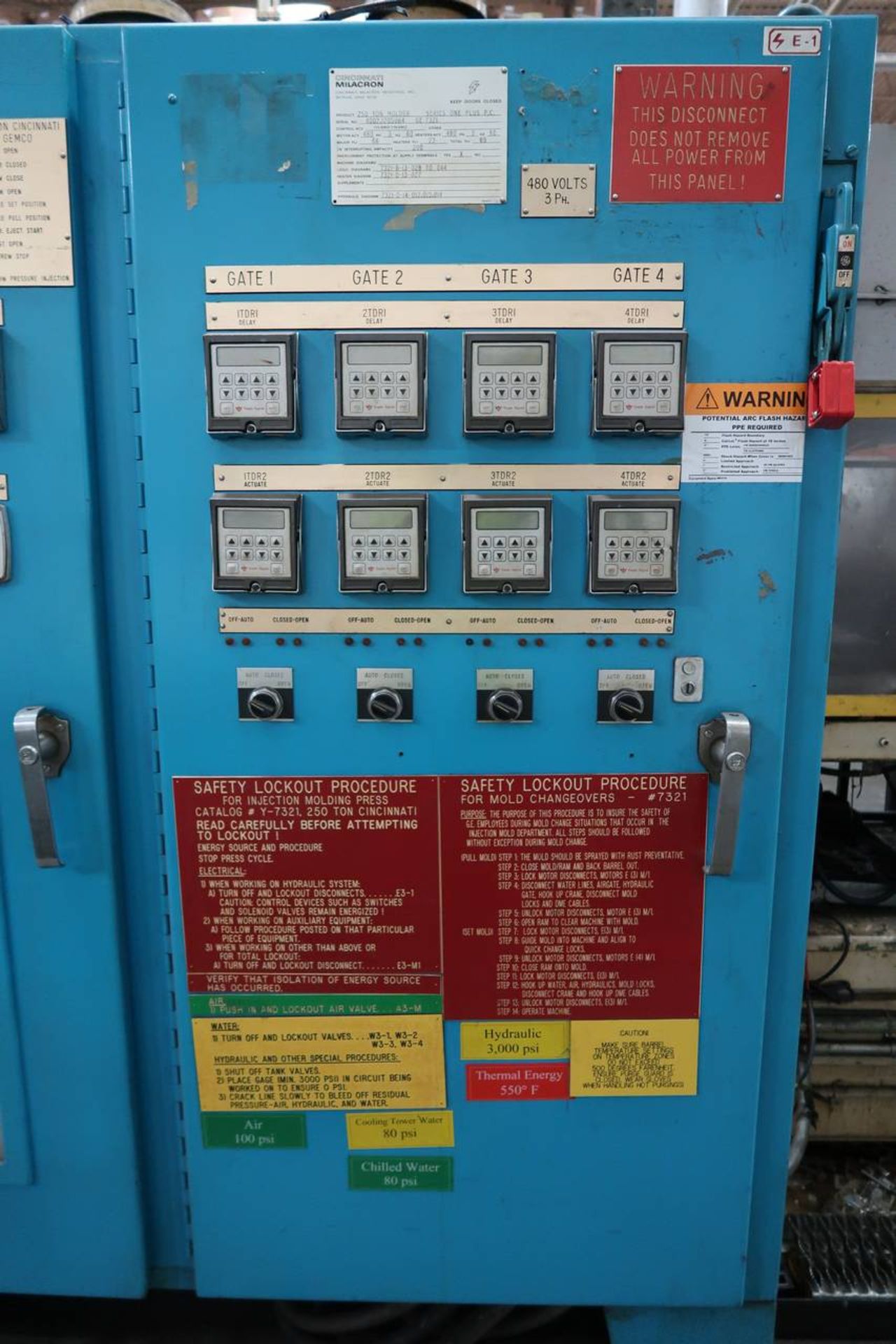 Cincinnati-Milacron 250T 250-Ton Thermo Plastic Injection Molding Press - Image 24 of 46