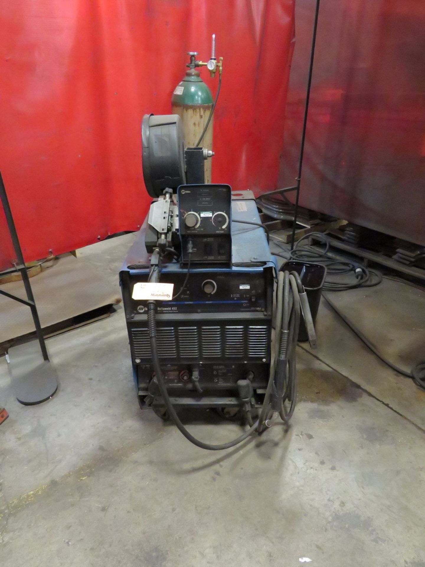 2008 Miller 12' Boom Type Welder - Image 7 of 17