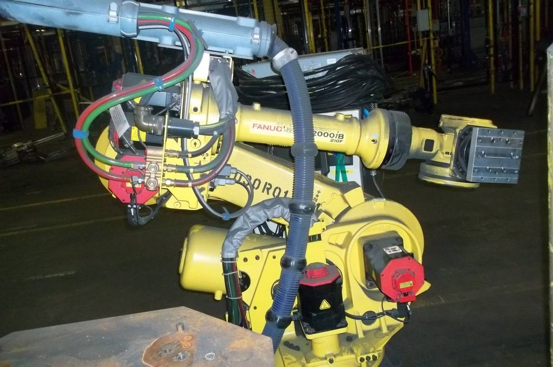 Fanuc R2000ib-210F Robot