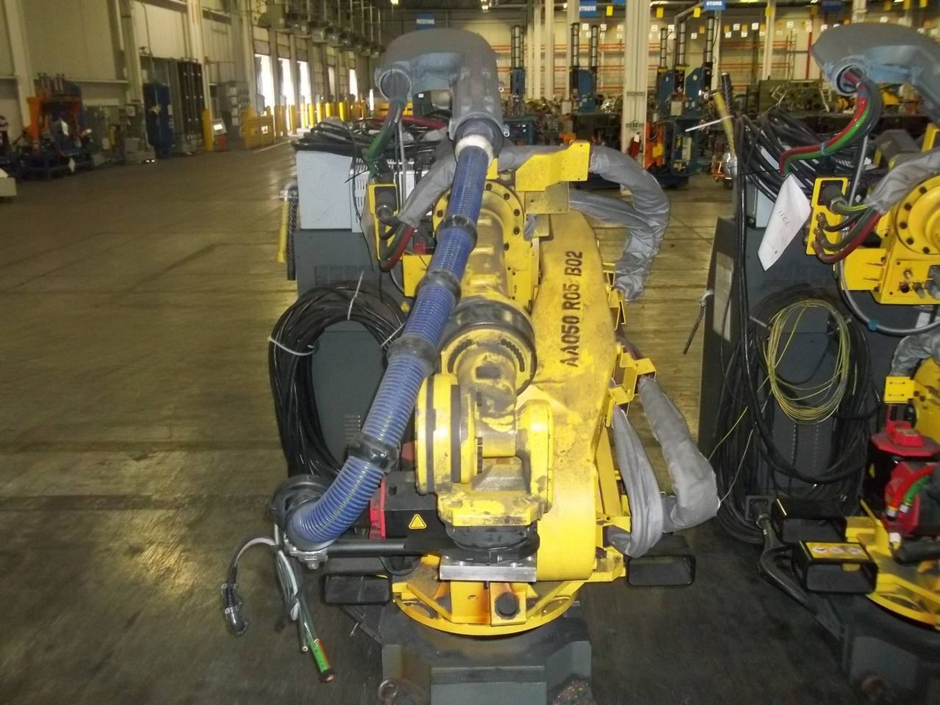 Fanuc R2000ib-210F Robot - Image 5 of 5