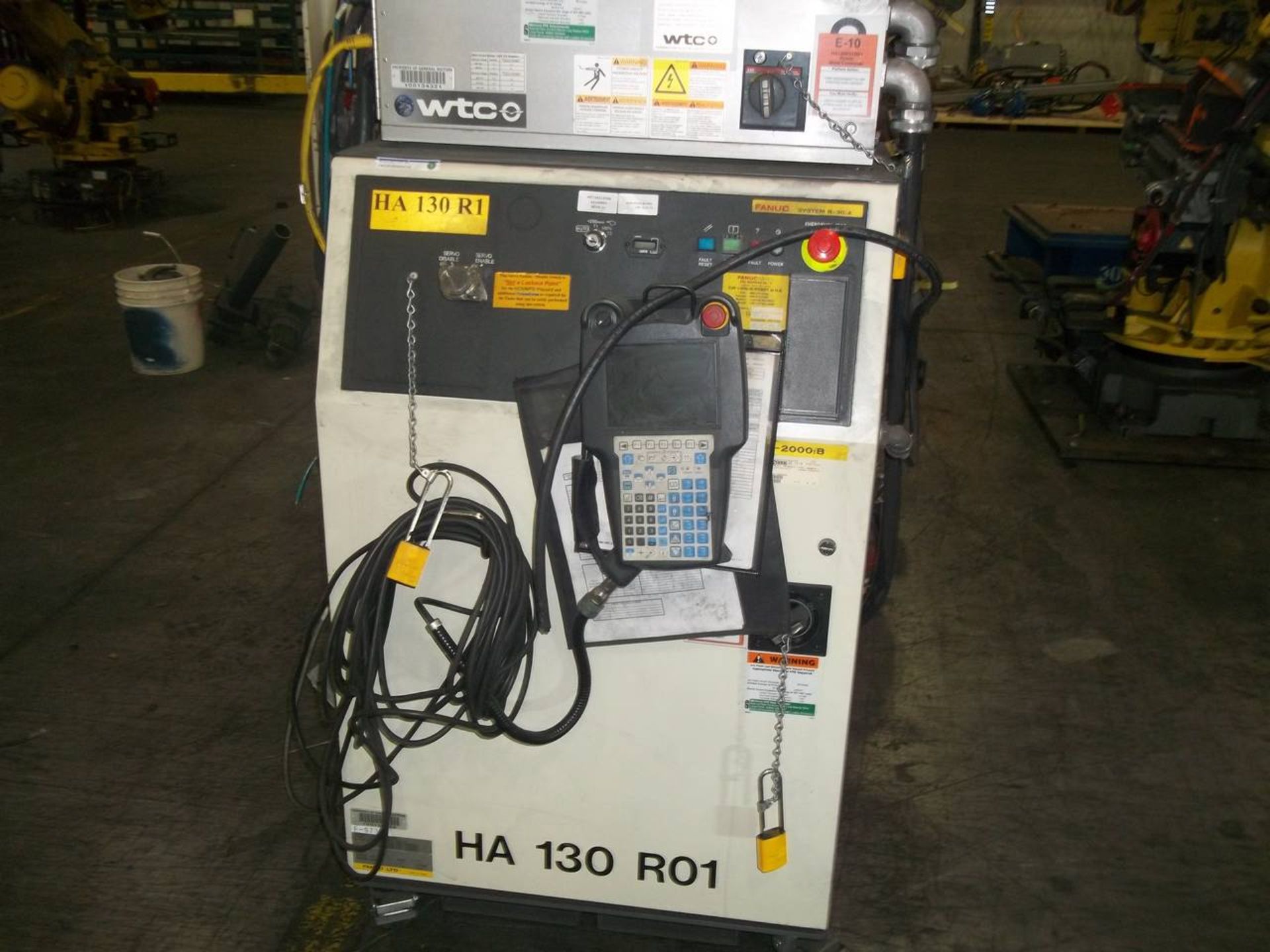 Fanuc R2000ib-210F Robot - Image 2 of 5