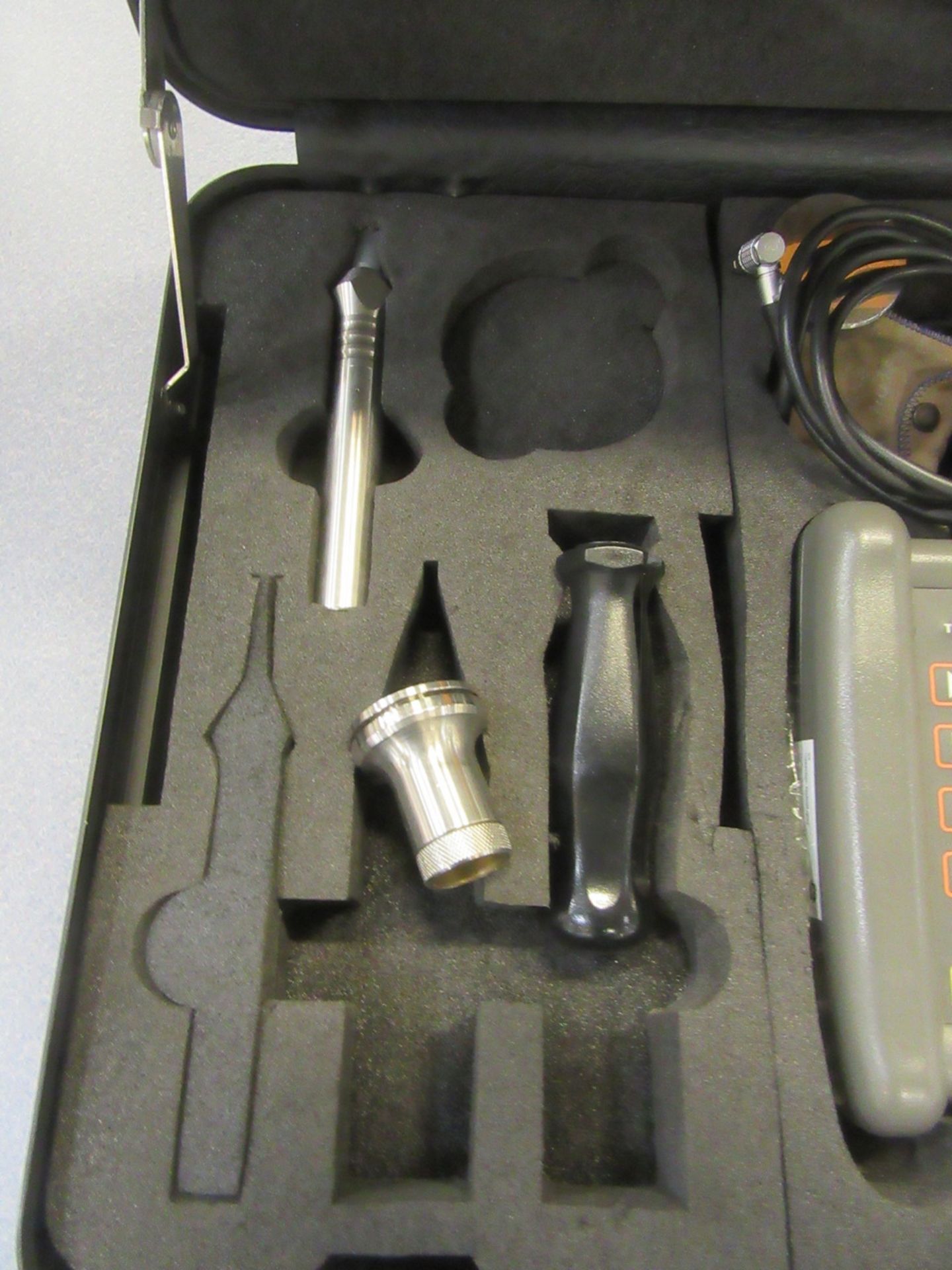 GE MIC 20 Portable Hardness Tester - Image 3 of 3