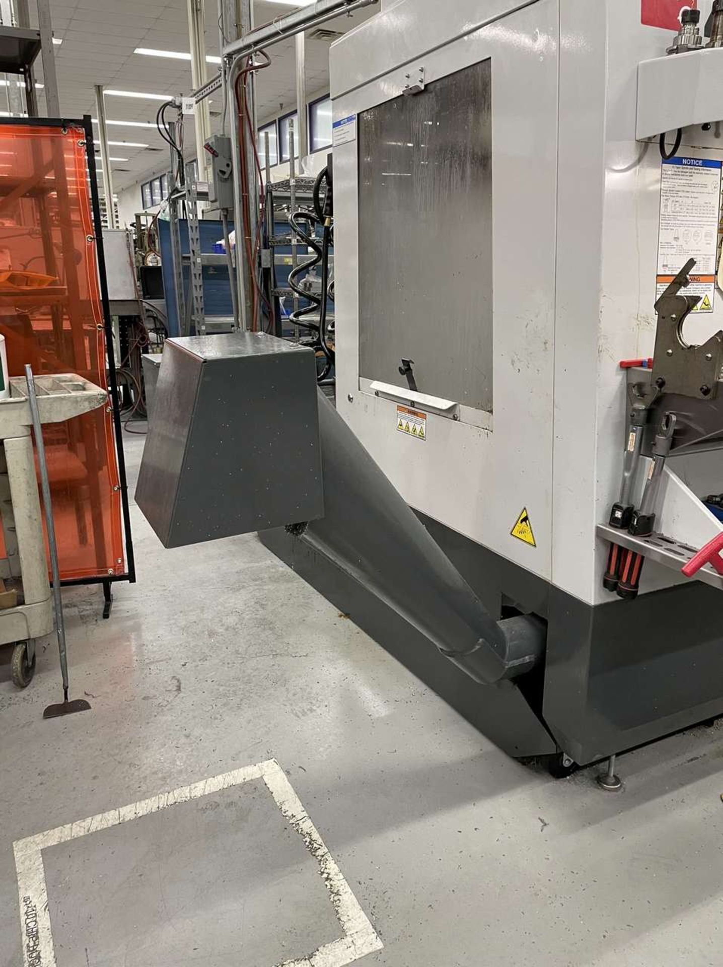 2010 Haas VF-2 CNC Vertical Machining Center - Image 11 of 16