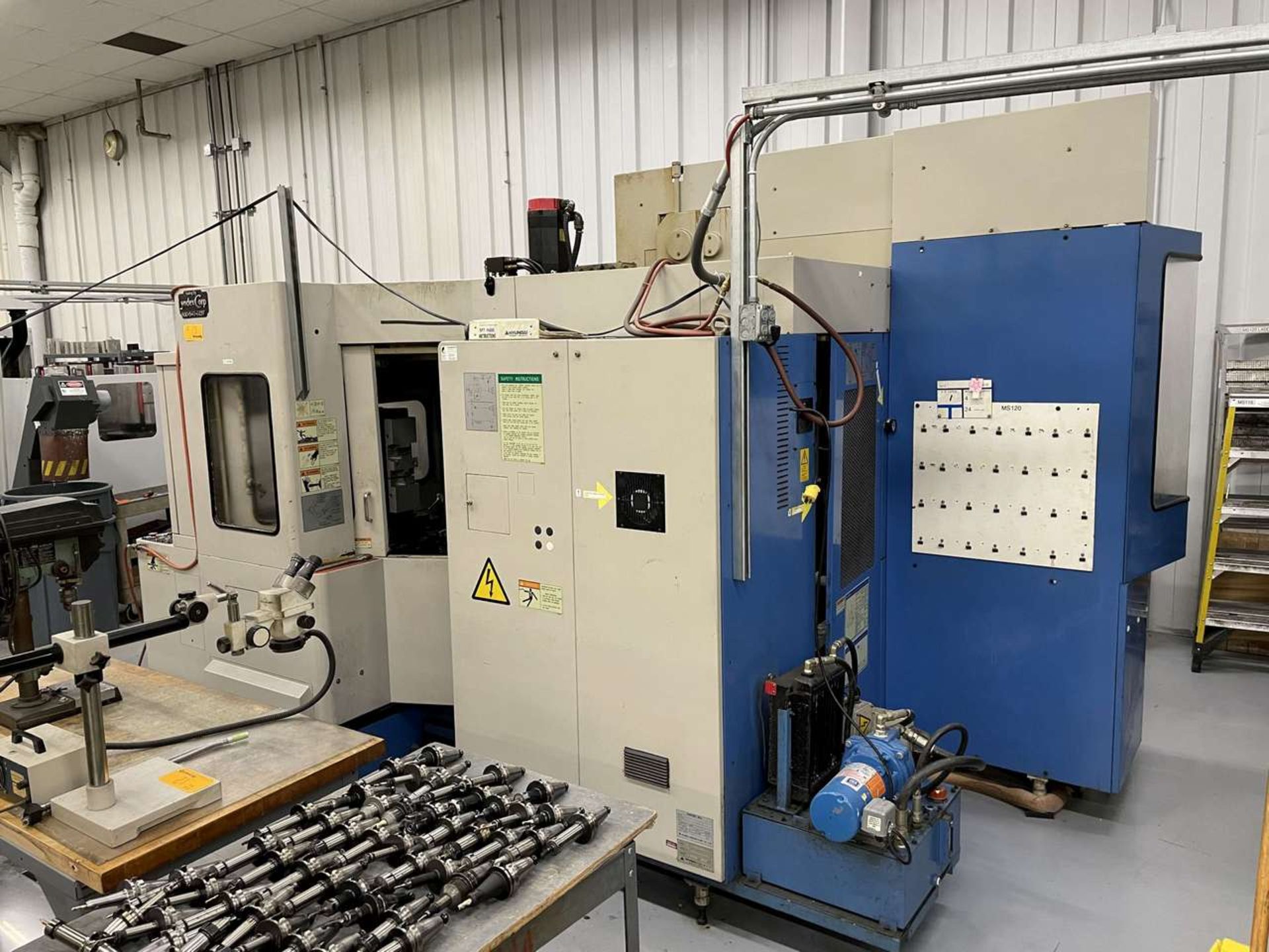 Hyundai SPT-H400 4-Axis CNC Horizontal Machining Center - Image 11 of 14