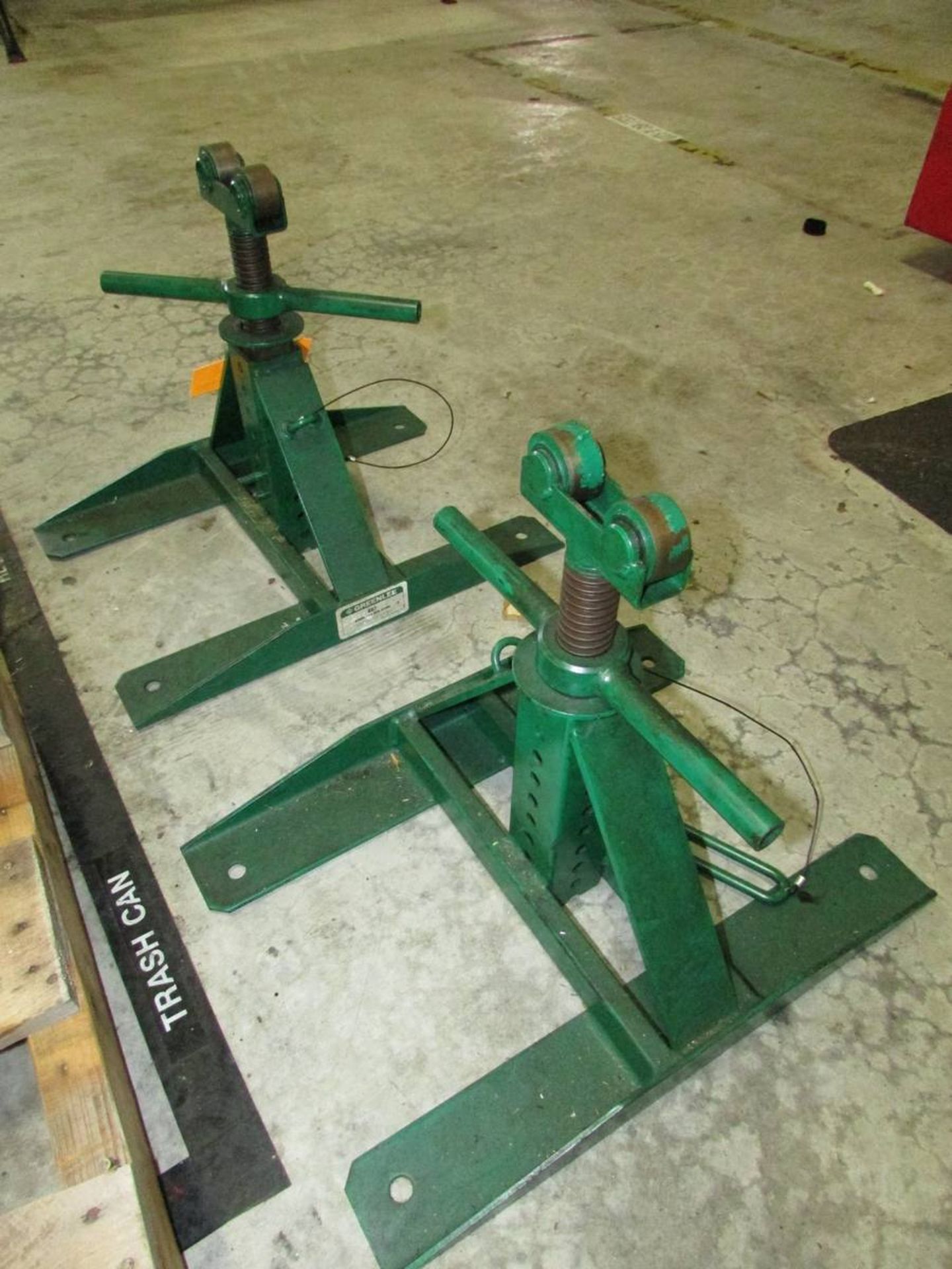 Greenlee 687 (2) Screw Type Reel Stands - Image 3 of 6