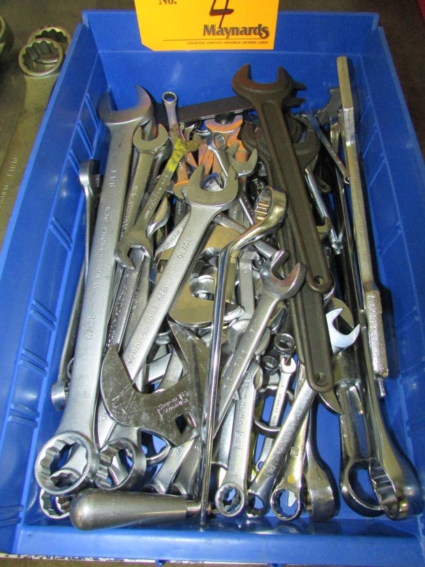 Lot of Assorted Metric and SAE Wrenches - Image 3 of 3