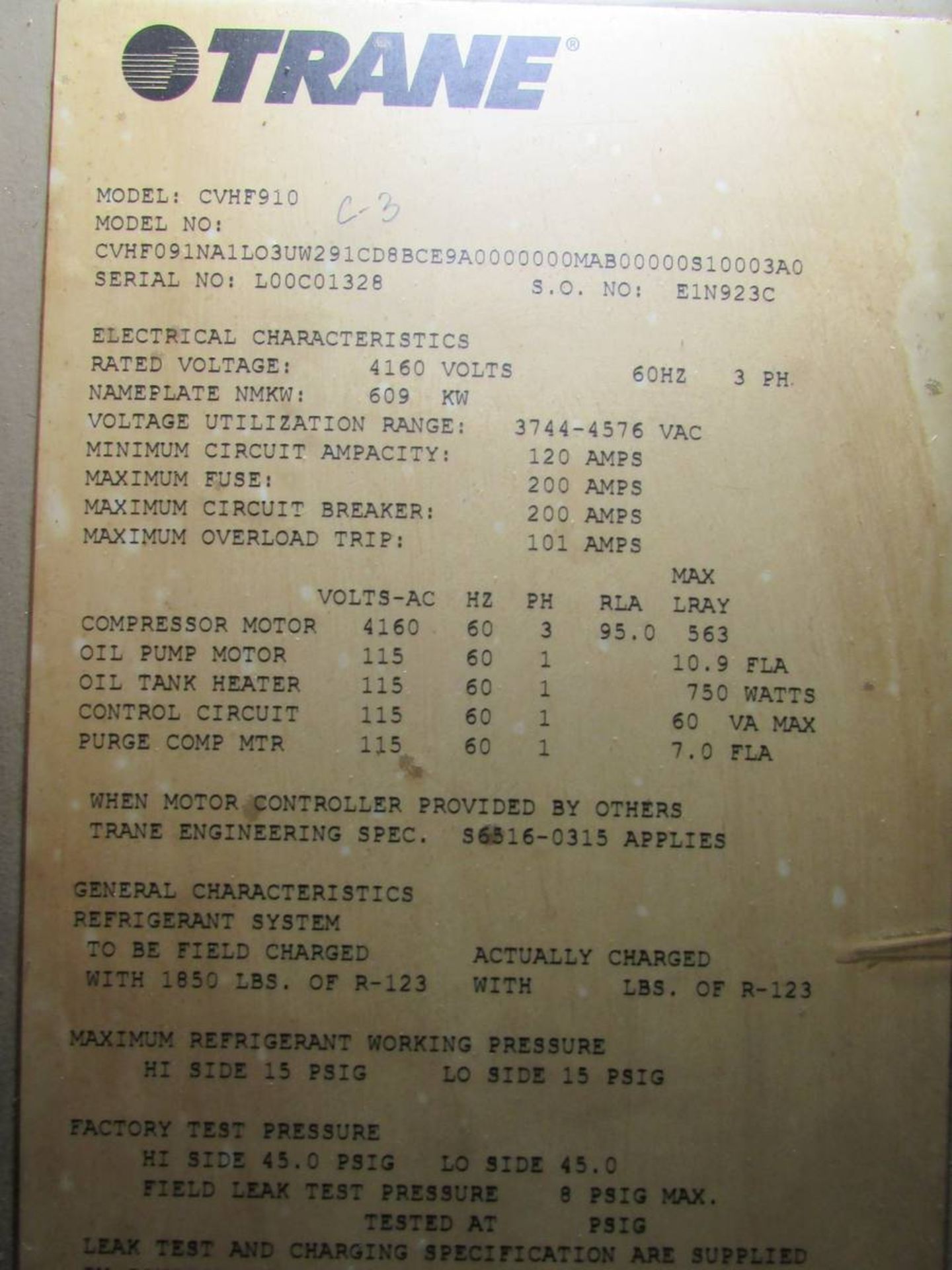 Trane CentriVac CVHF910 910 Ton Refrigerated Water Chiller - Image 11 of 17