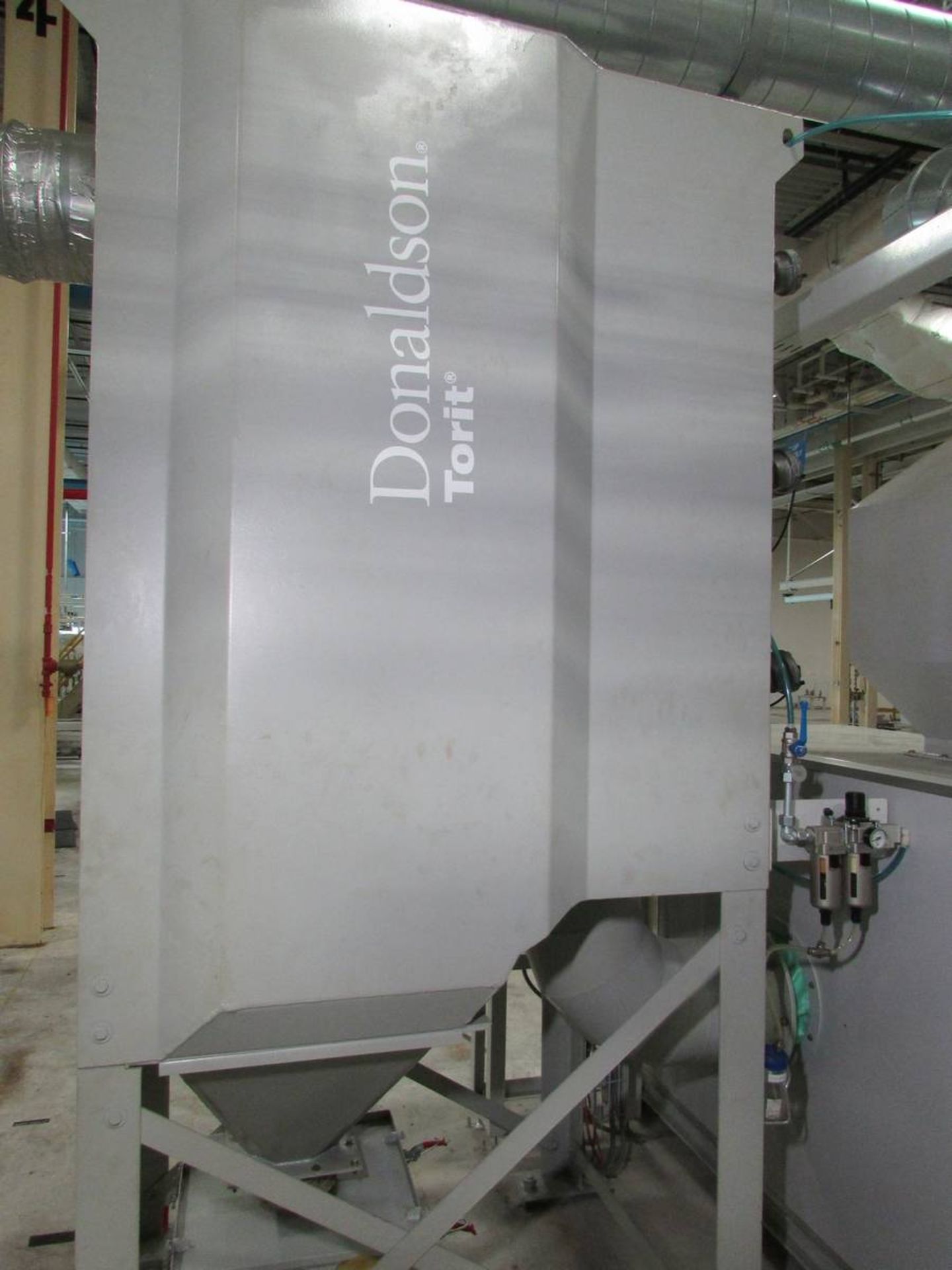 Donaldson Torit 6-Cartridge Dust Collector - Image 9 of 15
